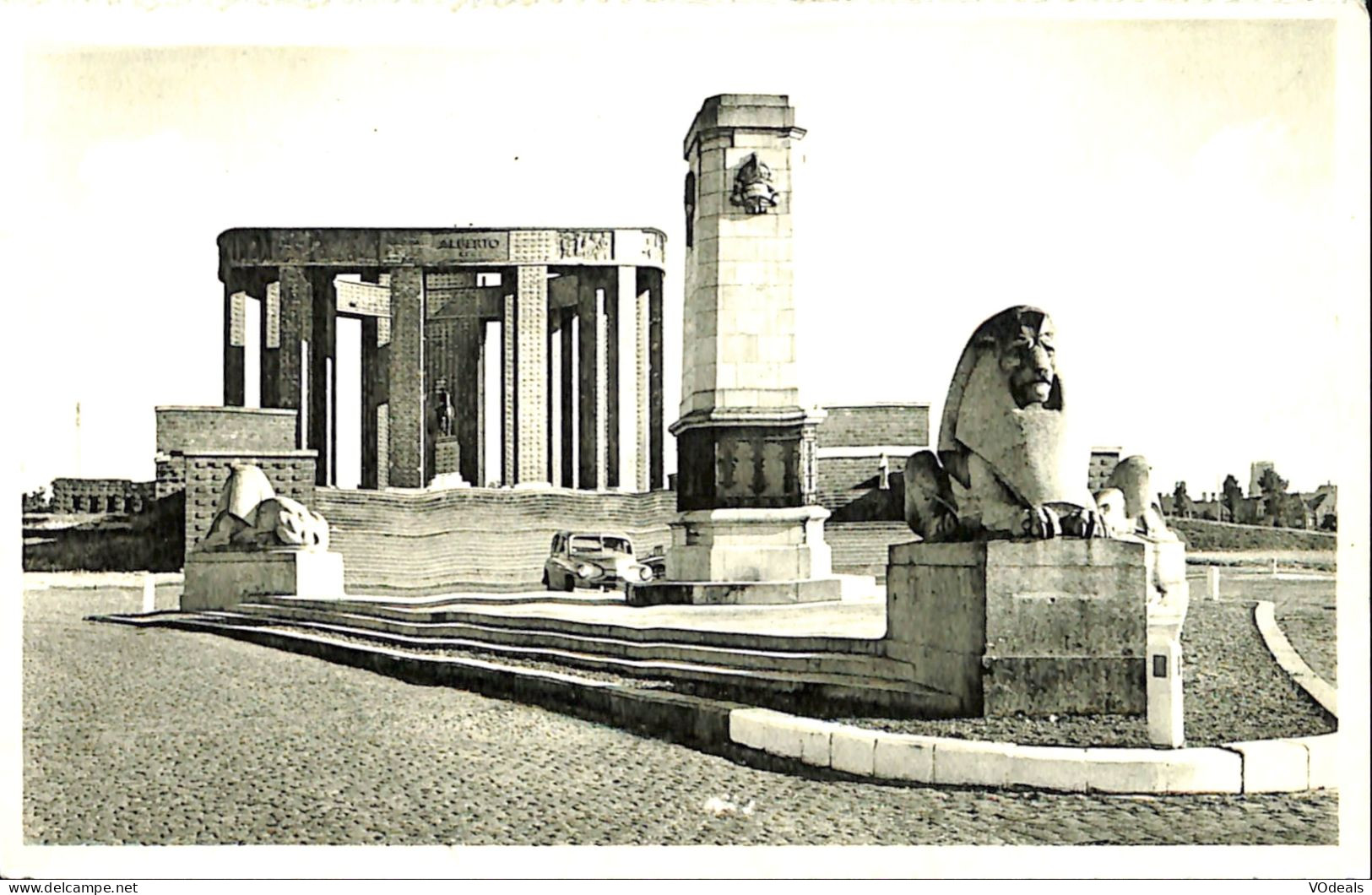 Belgique - Flandre Occidentale - Nieuwpoort - Nieuport - Monument Au Roi Albert à Yser - Nieuwpoort