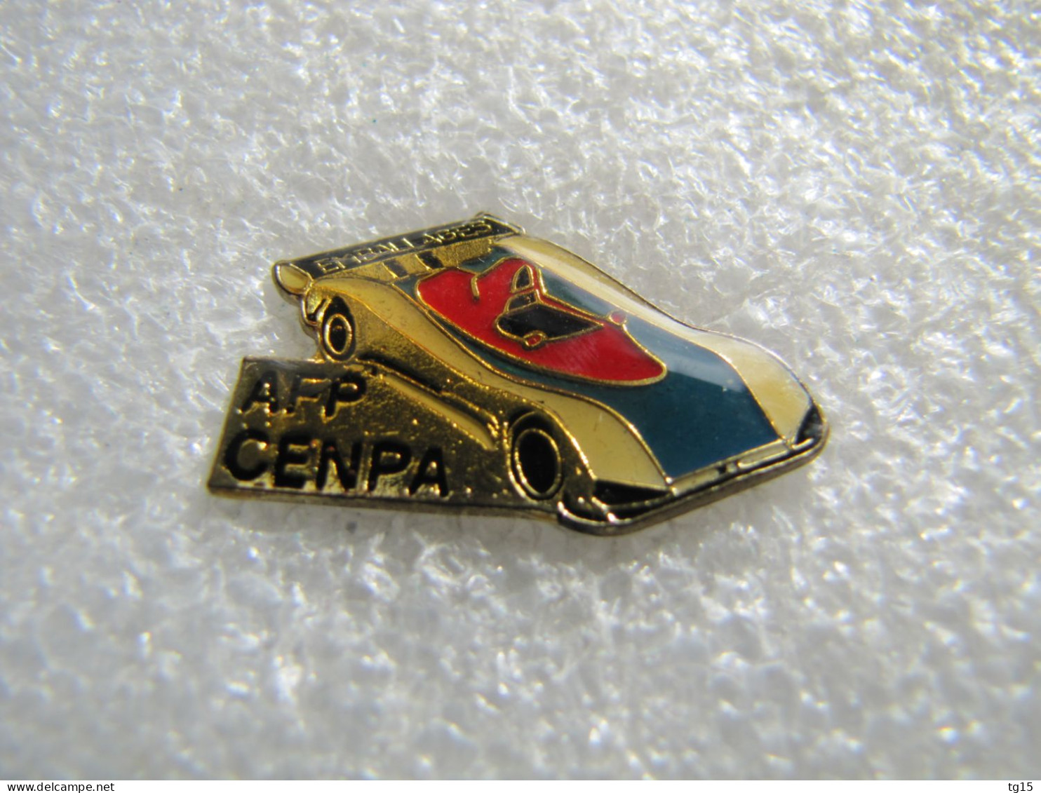 PIN'S    PEUGEOT  905  SPYDER  AFP  CENPA - Peugeot