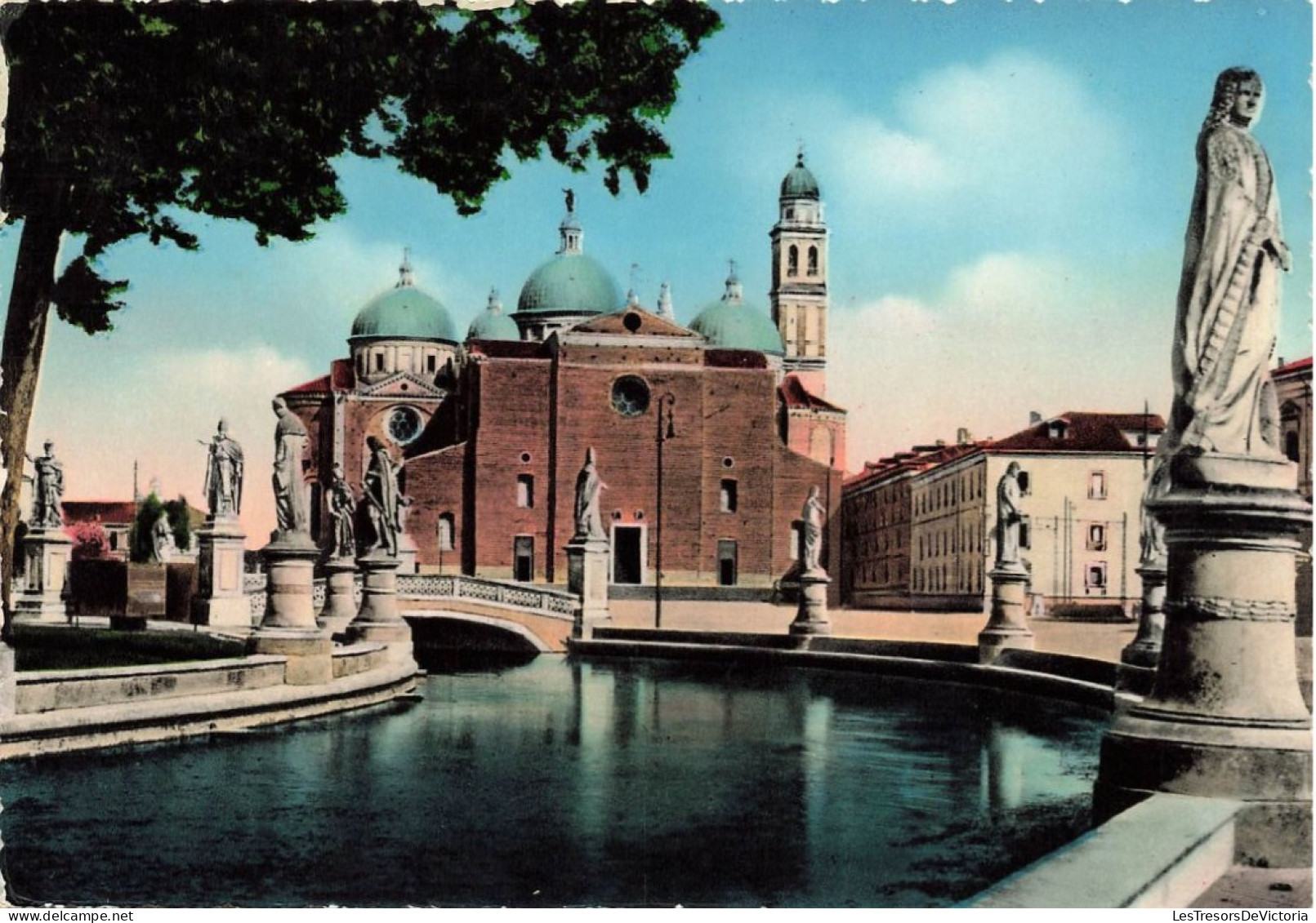 ITALIE - Padova - Prato Della Valle Et La Basilique De Saint Giustina - Colorisé - Carte Postale - Padova (Padua)