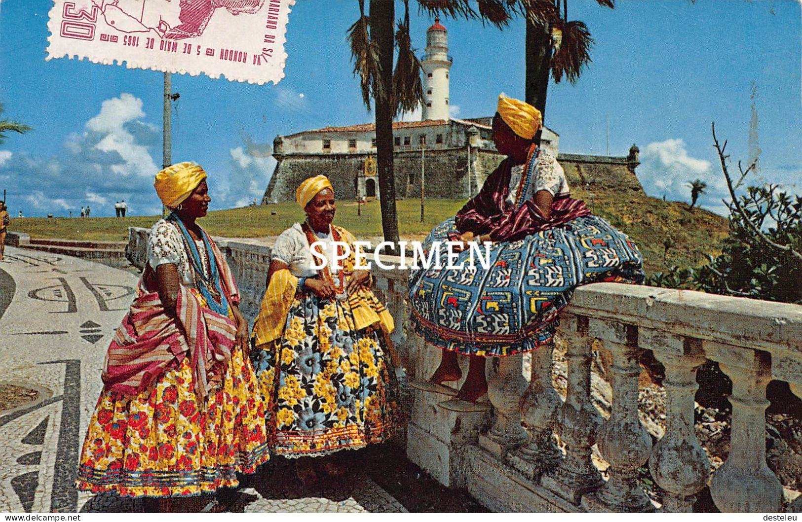 Salvador - Group In Typical Dress - Light-house And Harbour - Brasil - Rio De Janeiro