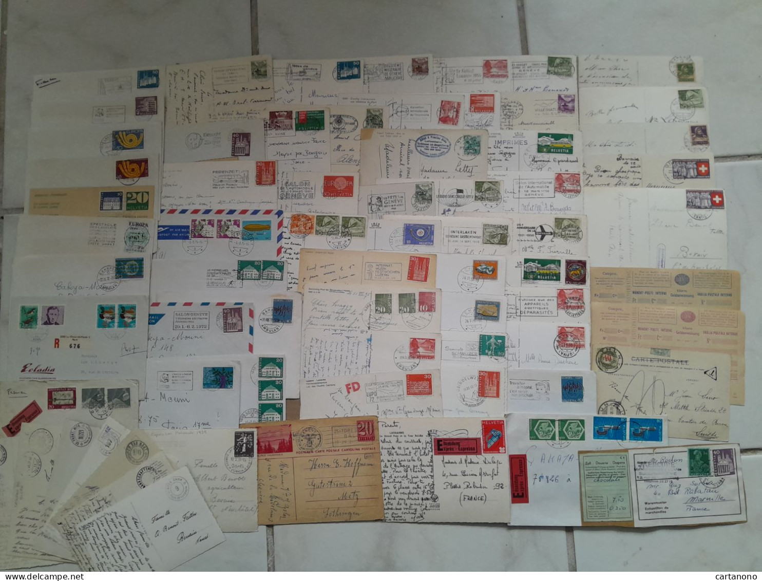 SUISSE - Ensemble De 65 Lettres Cartes Postales Entiers Postaux Affranchissements Oblitérations Poste Militaire... - Postmark Collection