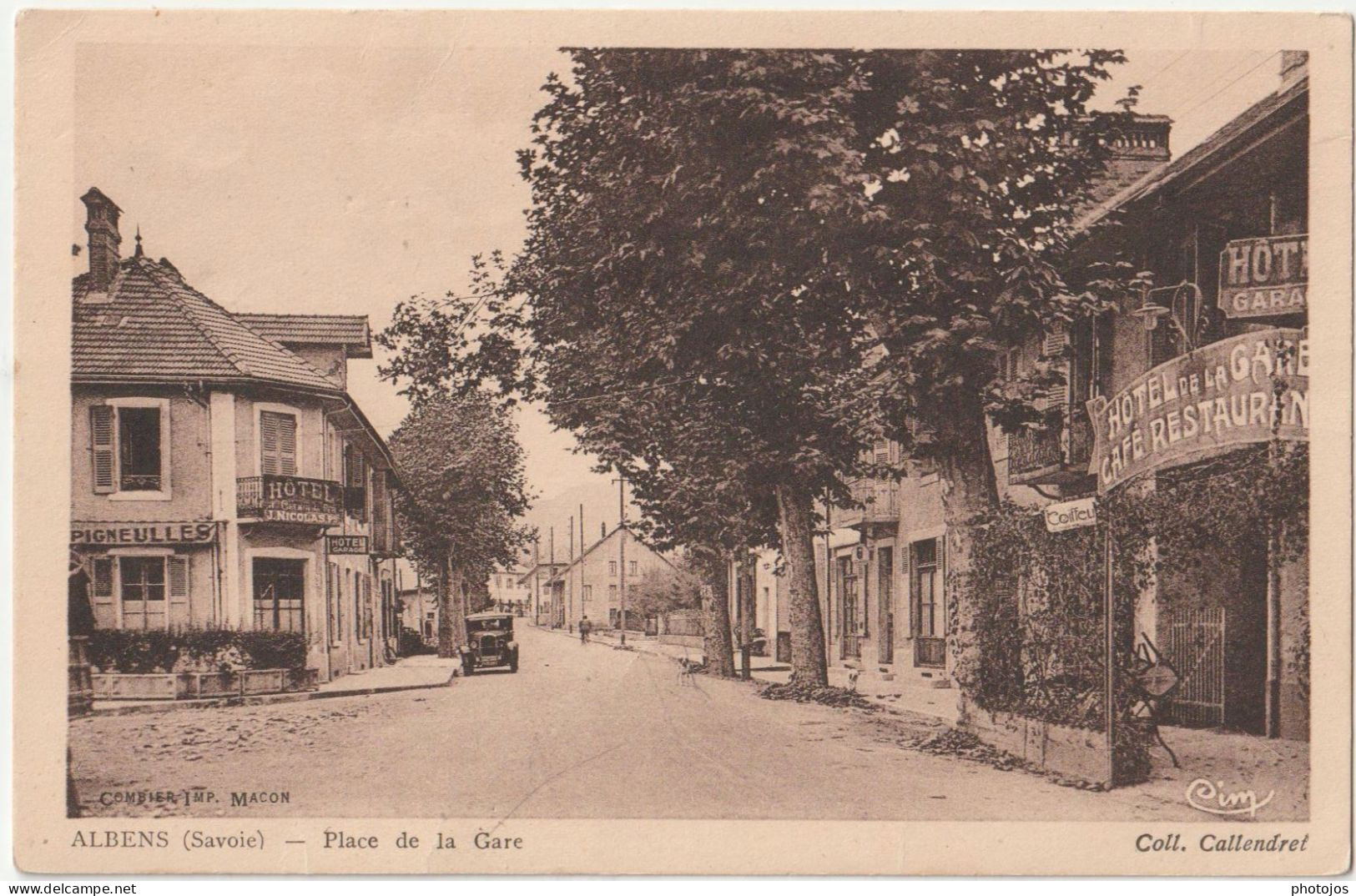 CPA  Albens (73)    Cafés Et Hôtels Place De La Gare    Coll Callendret  Des Progrès à Faire Pour L'orthographe !! - Albens