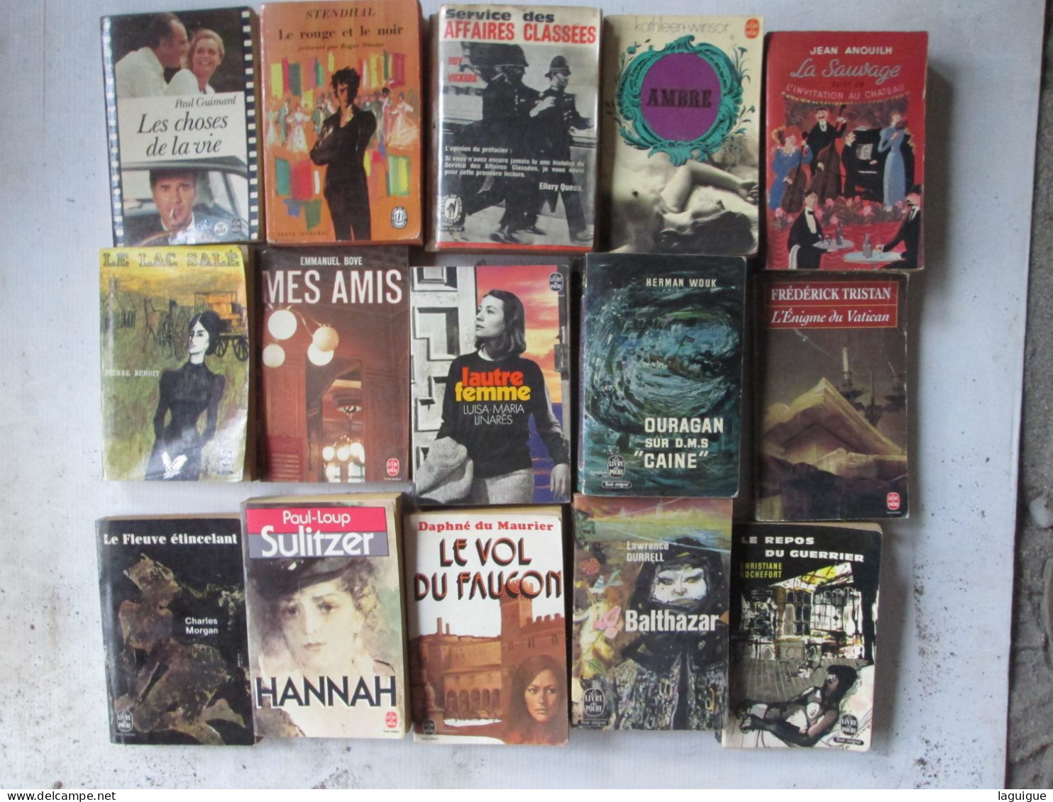 LOT DE 15 LIVRES DE POCHE - Lots De Plusieurs Livres