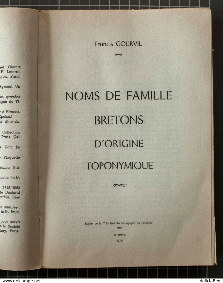 Francis Gourvil, Noms De Famille Bretons D'origine Toponymique. Editions De La Société Archéologique Du Finistère, 1970 - Dictionnaires