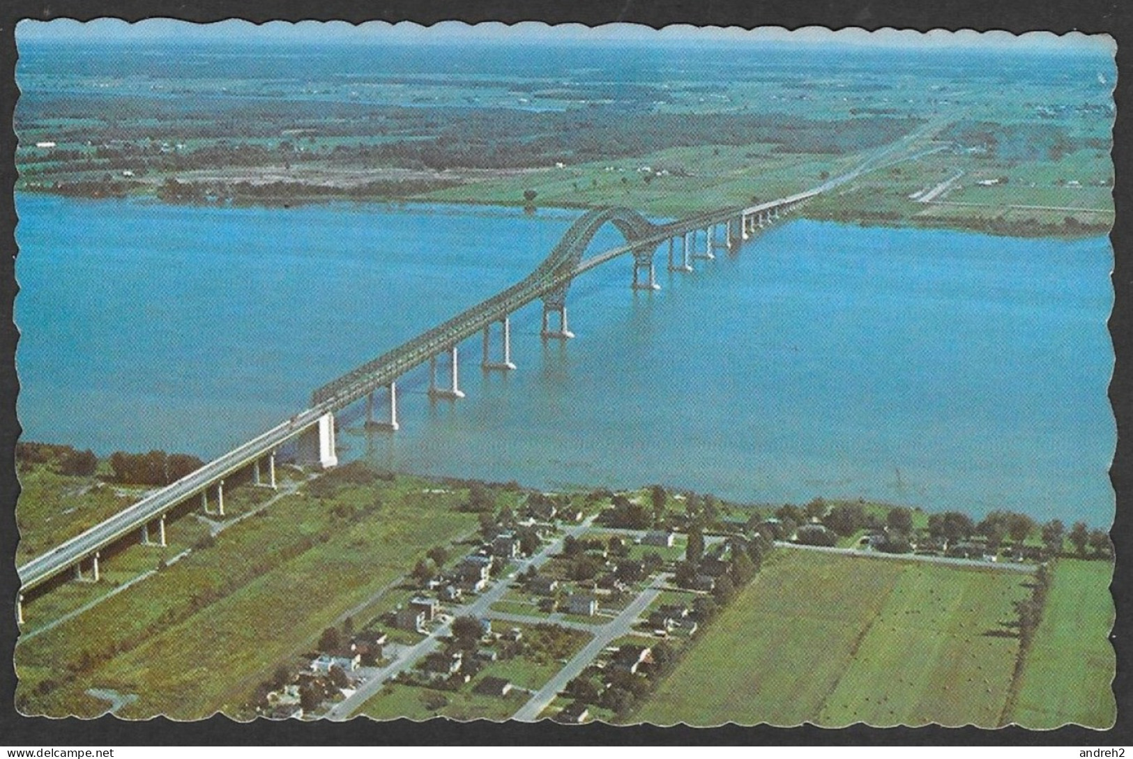 Trois Rivières Et Ville De Becancour - Pont Laviolette ( Bridge) Qui Enjambe Le St Laurent - Uncirculated  Non Circulée - Trois-Rivières
