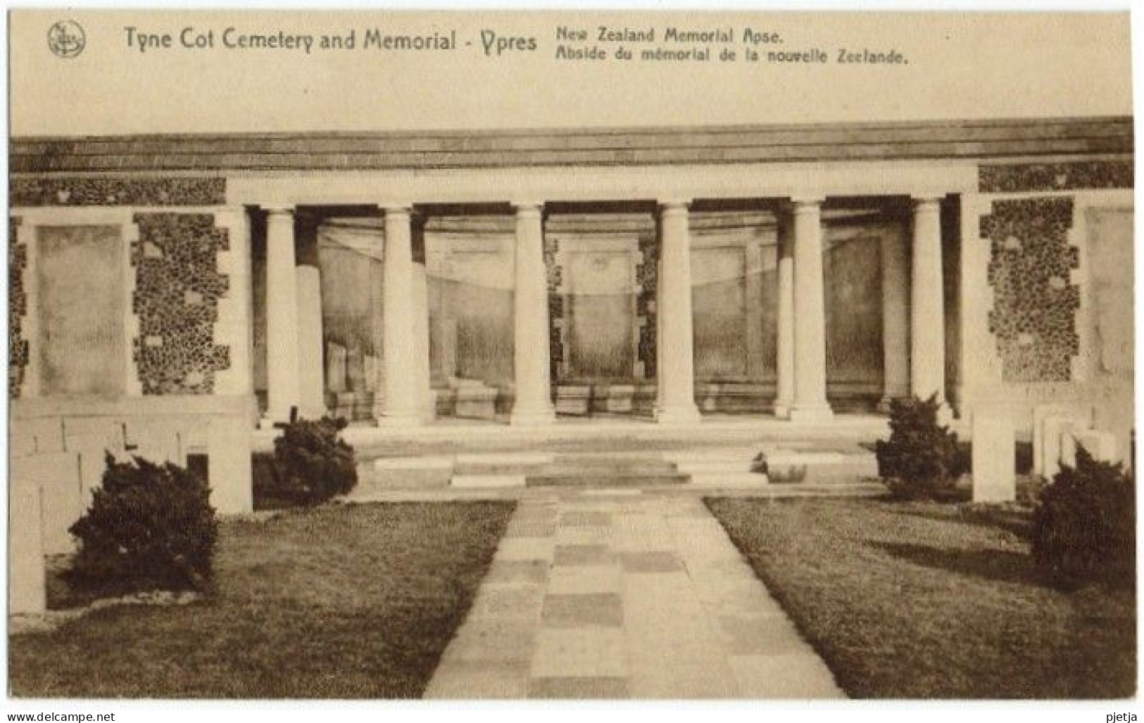 Tyne Cot Cemetery And Memorial - Ypres - New Zealand Memorial Apse - Zonnebeke