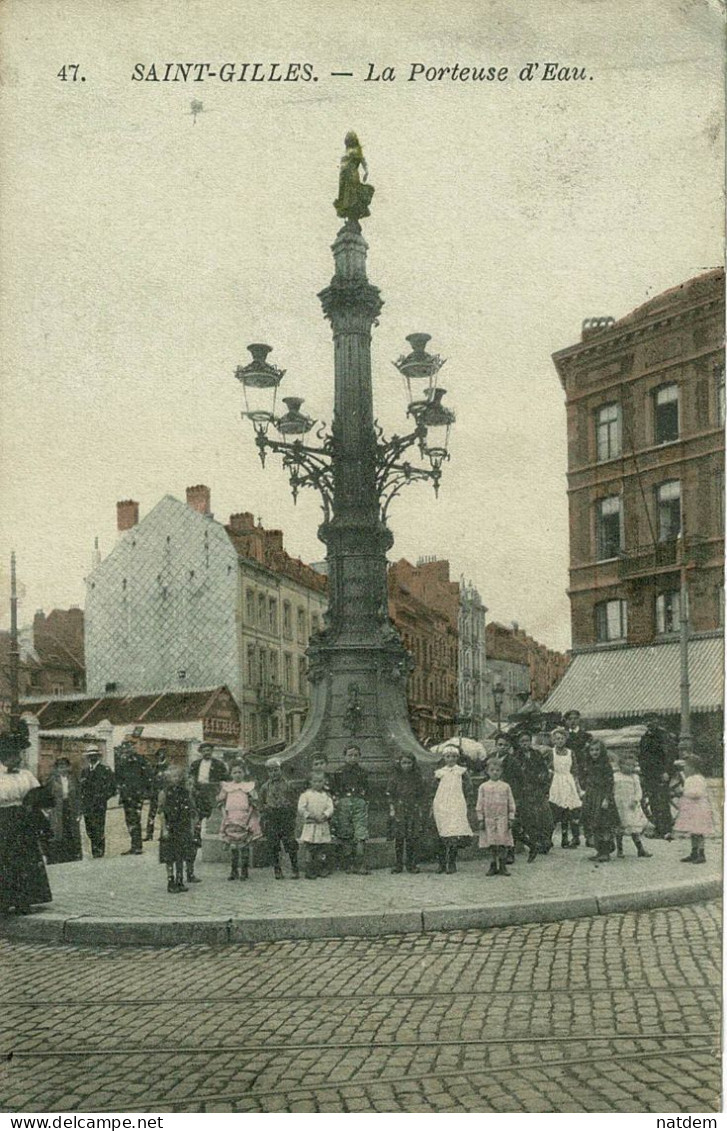 SAINT-GILLES, La Porteuse D'eau, Belle Carte En Couleurs - St-Gilles - St-Gillis