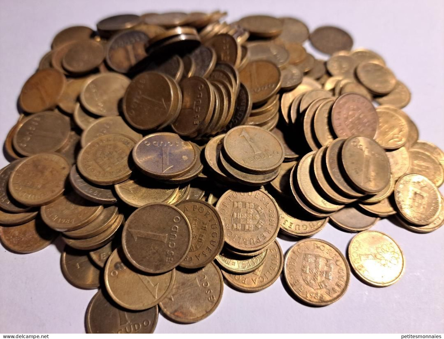 PORTUGAL       Lot De  527  Grammes  De Pieces De 1 Escudo  ( E ) - Lots & Kiloware - Coins