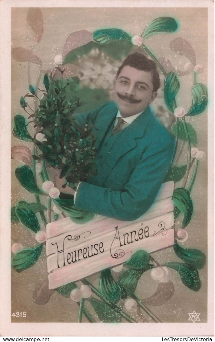 FÊTES ET VOEUX - Homme - Heureuse Année - Homme Avec Une Moustache - Colorisé - Carte Postale Ancienne - Nouvel An