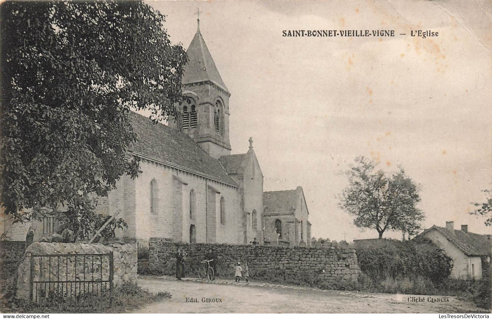 FRANCE - Saint-Bonnet-Vieille-Vigne - L'église - Carte Postale Ancienne - Sonstige & Ohne Zuordnung