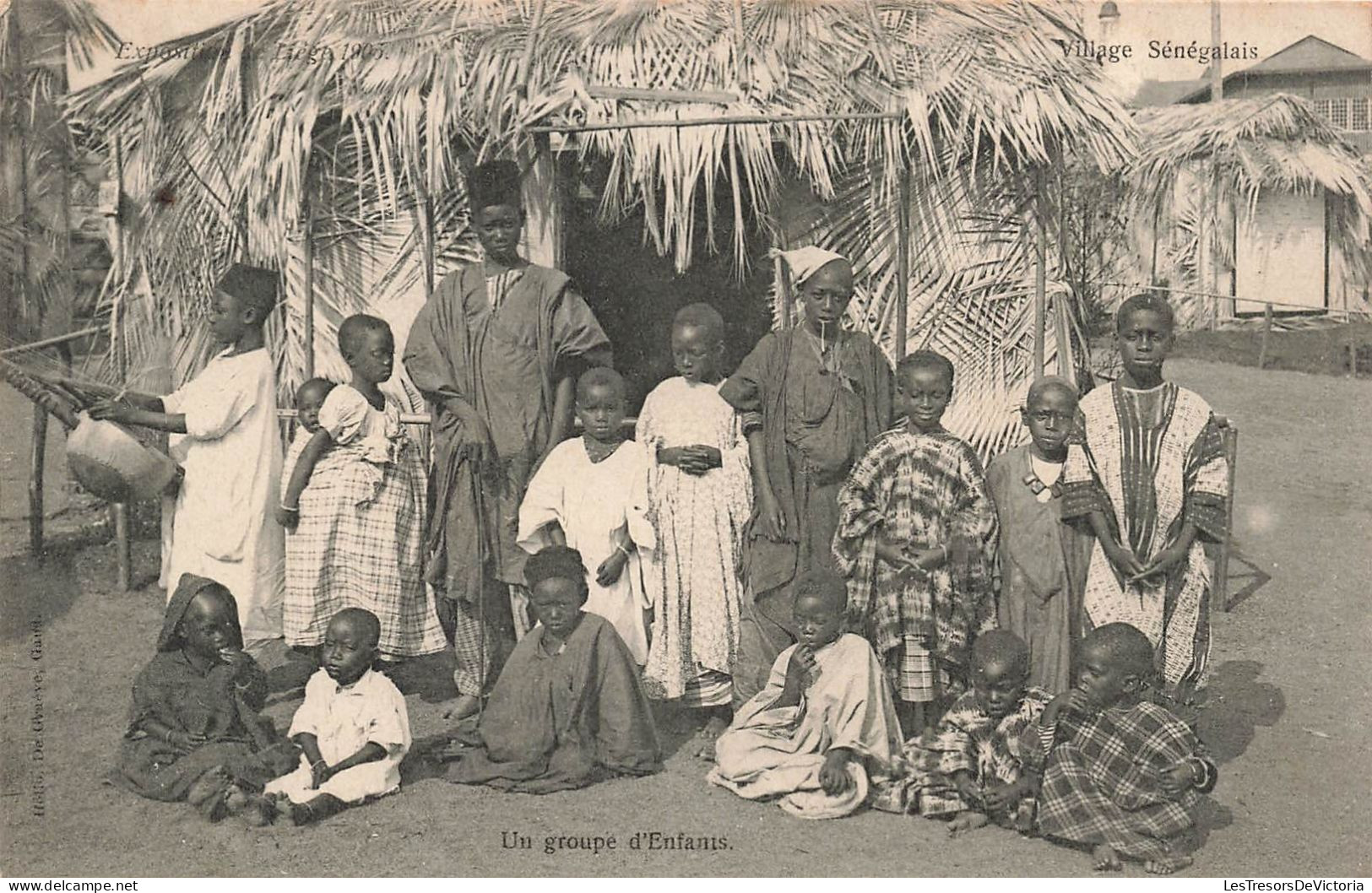 SENEGAL - Village Sénégalais - Un Groupe D'Enfants - Carte Postale Ancienne - Senegal