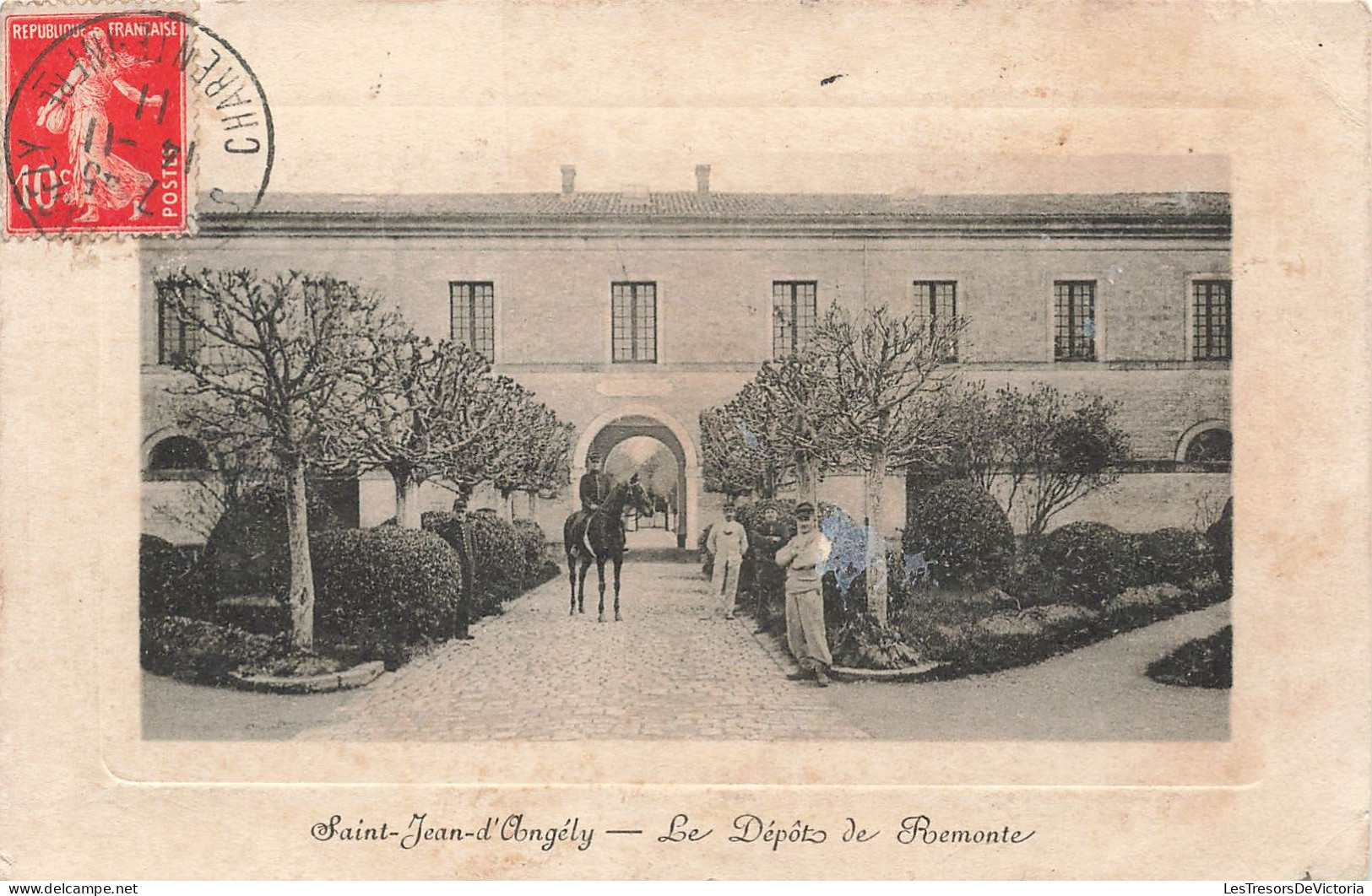 FRANCE - Saint Jean D'Angély - Le Dépôt De Remonte - Carte Postale Ancienne - Saint-Jean-d'Angely