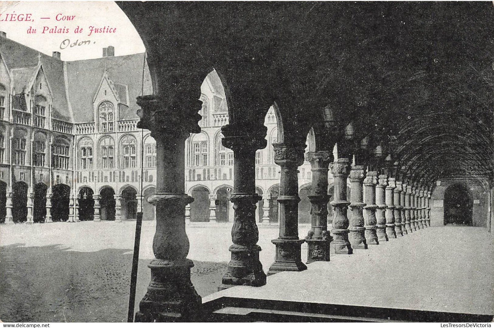 BELGIQUE - Liège - Cour Du Palais De Justice - Carte Postale Ancienne - Liege