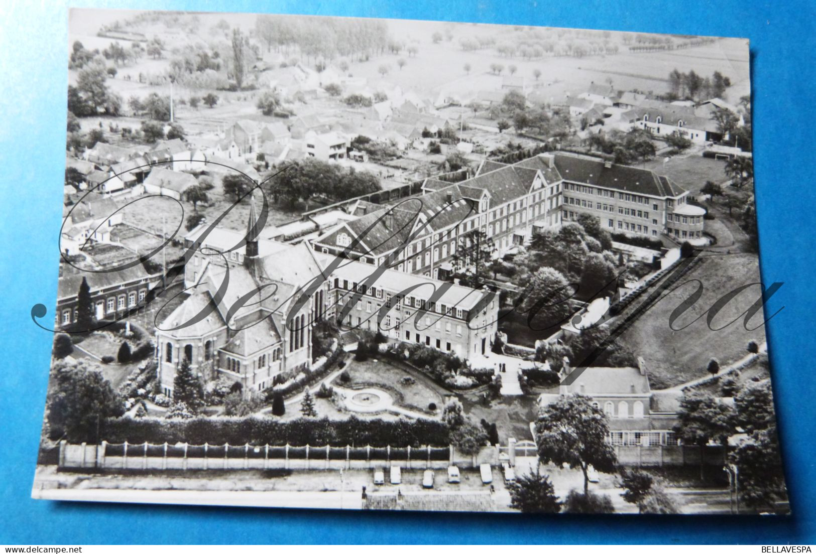 Leuze-en-Hainaut. Institut Médical St Jean De Dieu. Vue Aérienne - Leuze-en-Hainaut