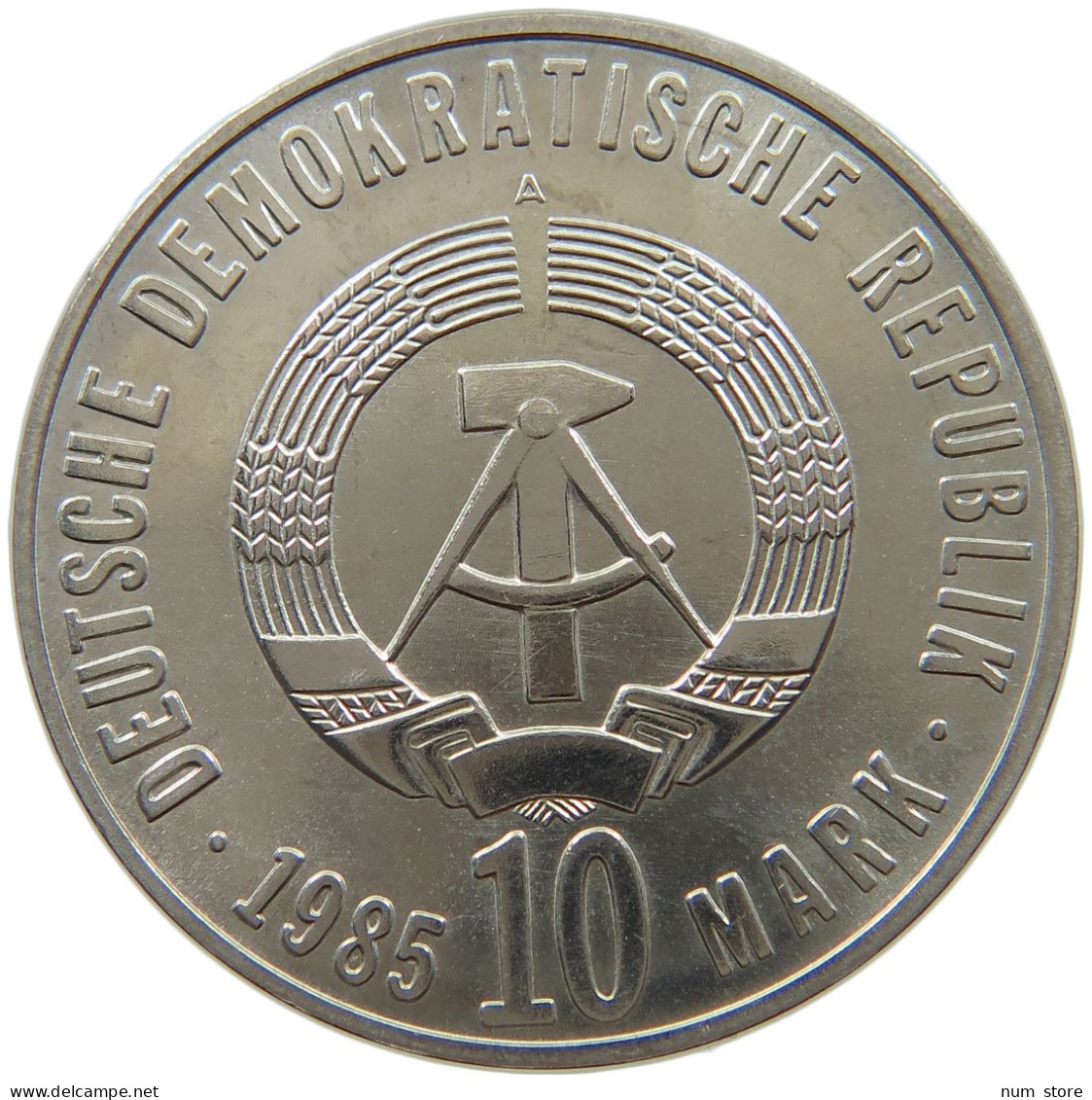 GERMANY DDR 10 MARK  Faschismus #a077 0529 - 10 Mark