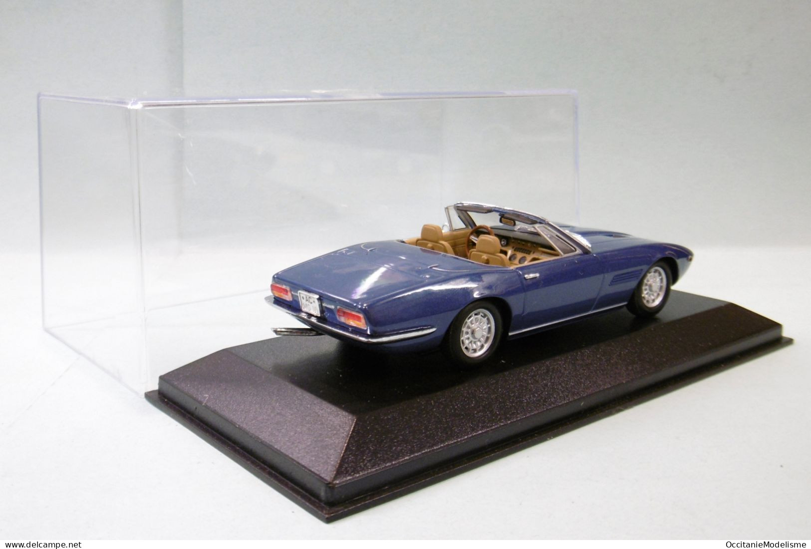 Minichamps - MASERATI GHIBLI SPIDER Bleu Métallisé Réf. 400123430 1/43 - Minichamps