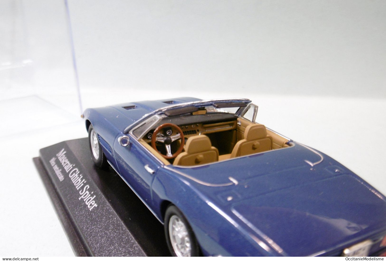 Minichamps - MASERATI GHIBLI SPIDER Bleu Métallisé Réf. 400123430 1/43 - Minichamps