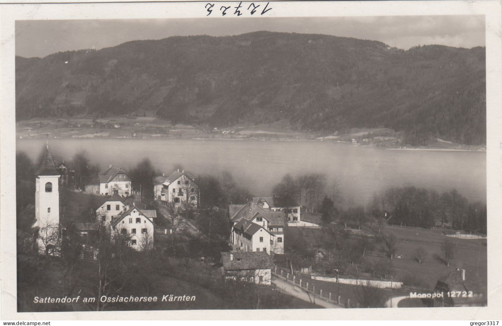 D7550) SATTENDORF Am OSSIACHERSEE - Kärnten  - Straße Häuser U. Kirchturm - Alte FOTO AK - Ossiachersee-Orte