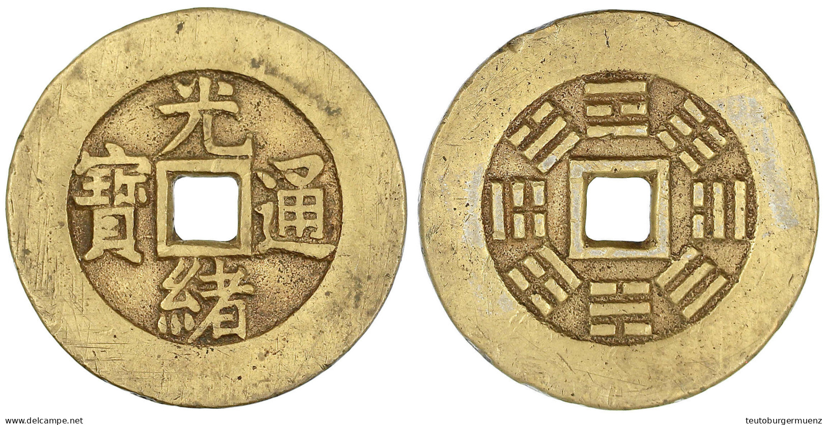 Bronzegussamulett. Guang Xu Tong Bao/die 8 Trigramme Des Fu Hsi. 43 Mm. Sehr Schön/vorzüglich, Kl. Randfehler. Hartill 4 - China