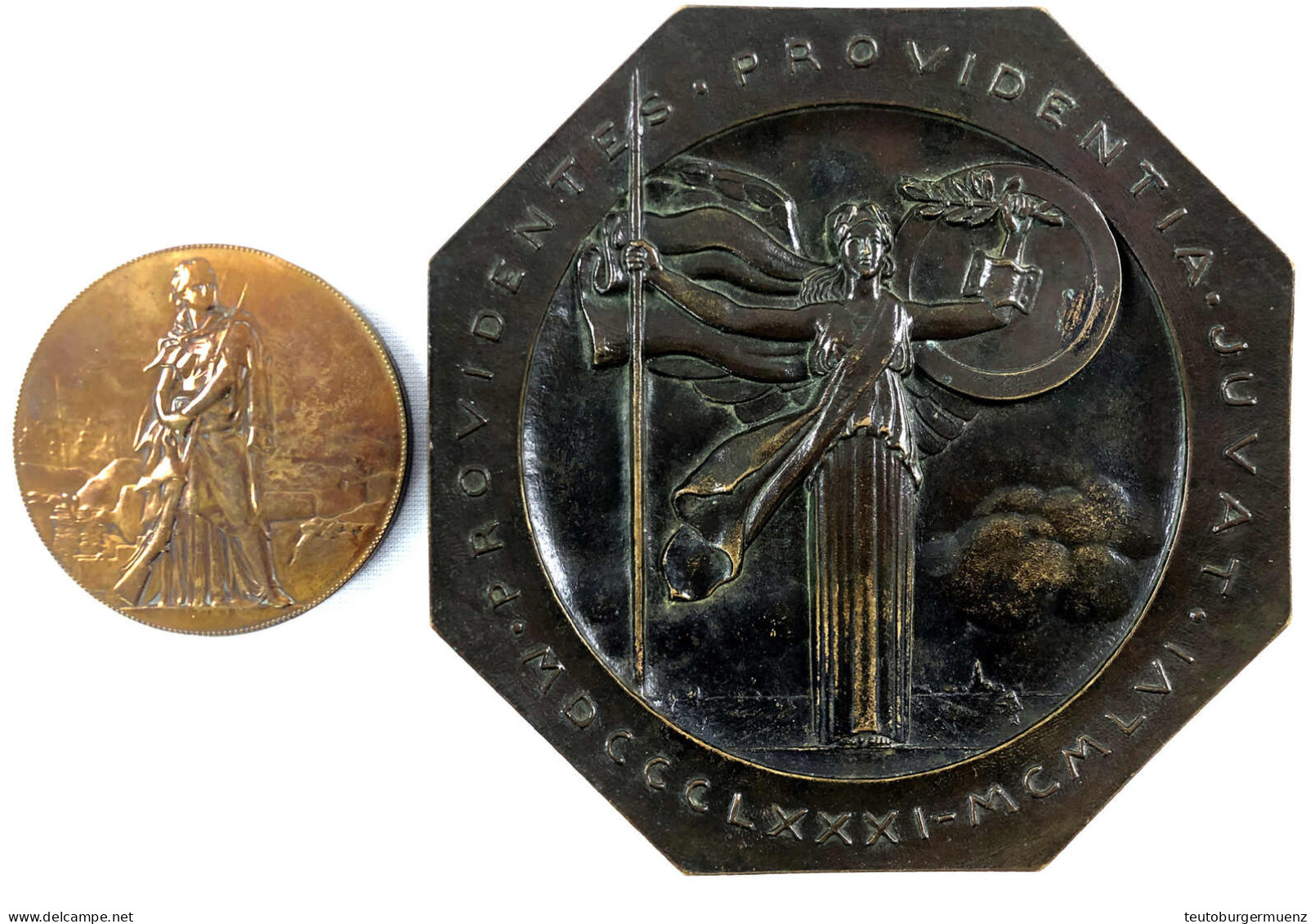2 Stück: Große Achteckige Bronzeplakette 1956 Von Turin (158 Mm), Bronzemedaille 1871 A.d. Belagerung Von Paris (73 Mm). - Collections