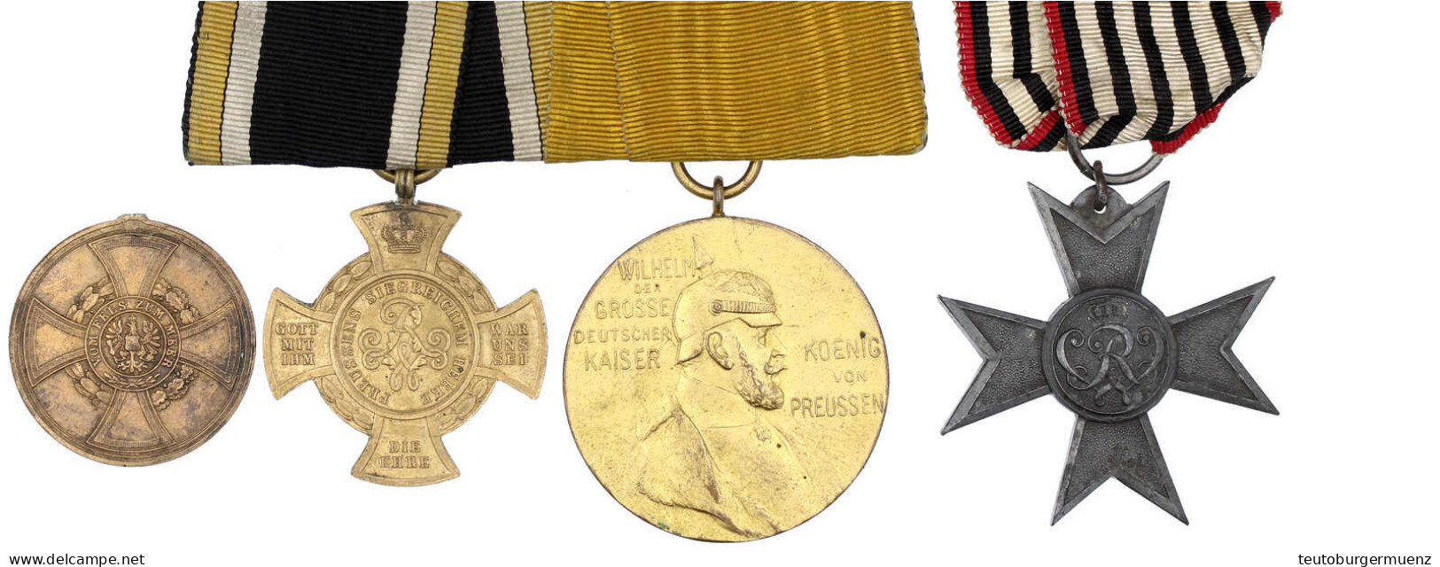 Preussen: Zweier-Ordenspange Mit Königgrätz-Kreuz Und Kaiser-Wilhelm-Med., Dazu Kreuz Für Kriegshilfsdienst Am Band Und  - Sonstige & Ohne Zuordnung