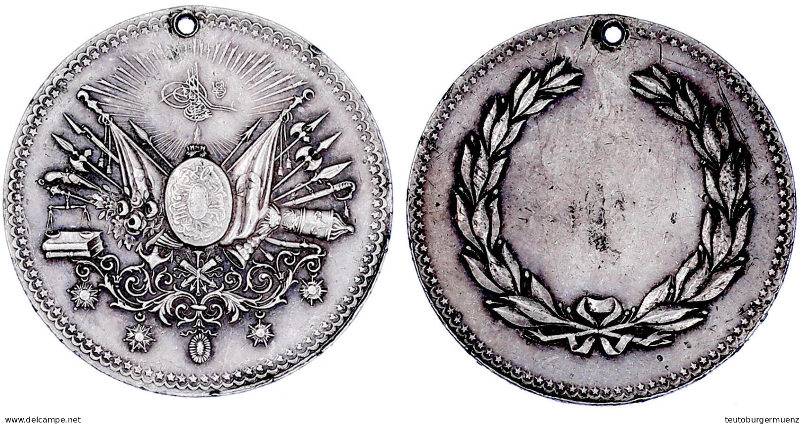 Silberne Iftikhar Sanayi Medaille O.J.(1889). 32 Mm; 14,33 G. Sehr Schön/vorzüglich, Randfehler, Gelocht. Barac -. - Sin Clasificación