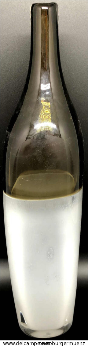 Designer-Flaschenvase Schwarz/weiß, 1970er Jahre Von Alfredo Barbini, Murano. Höhe 35 Cm - Verre & Cristal