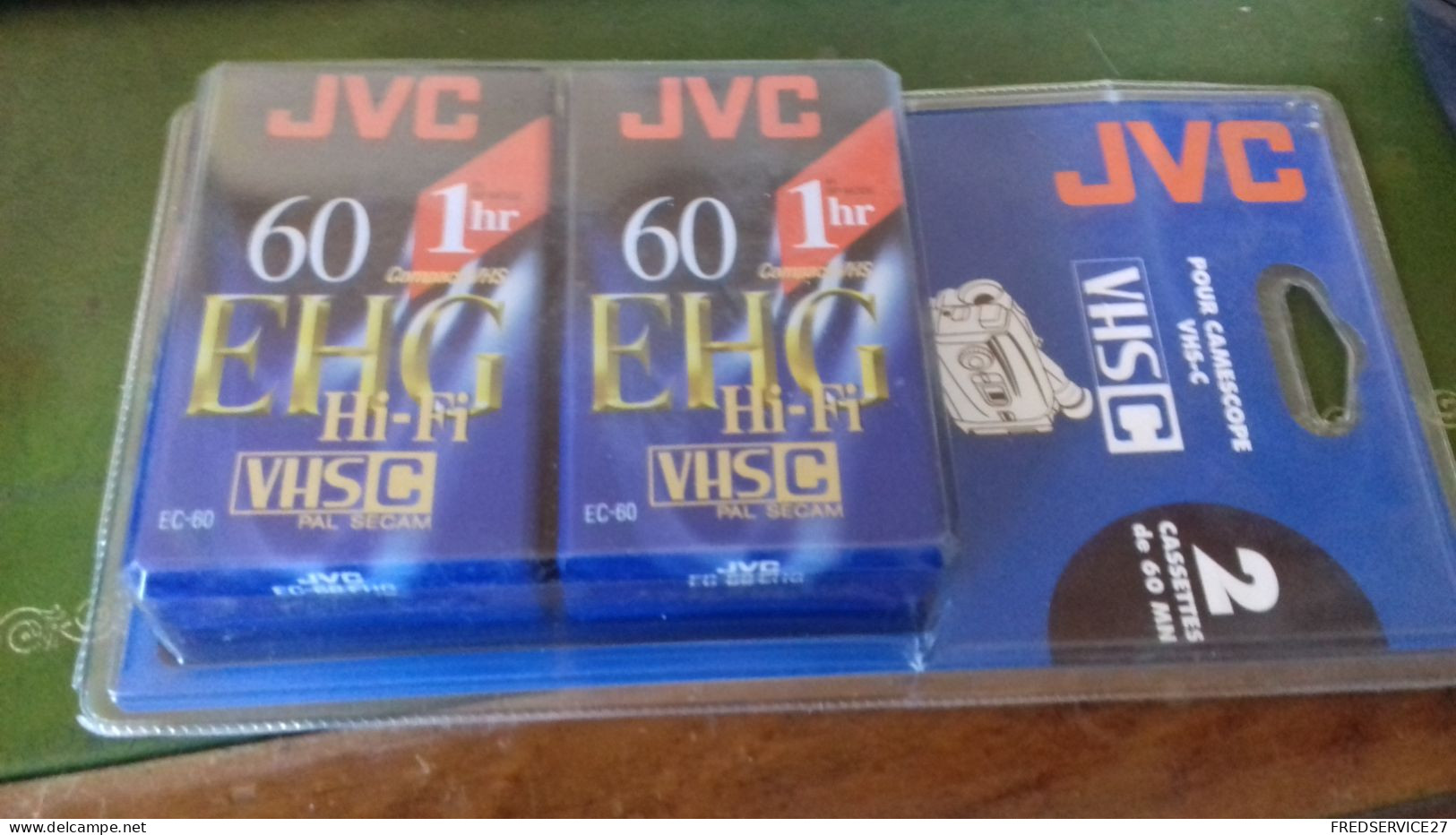 137/ 2 CASSETTES DE 60MN POUR CAMESCOPE VHS-C JVC HI FI - Autres Formats