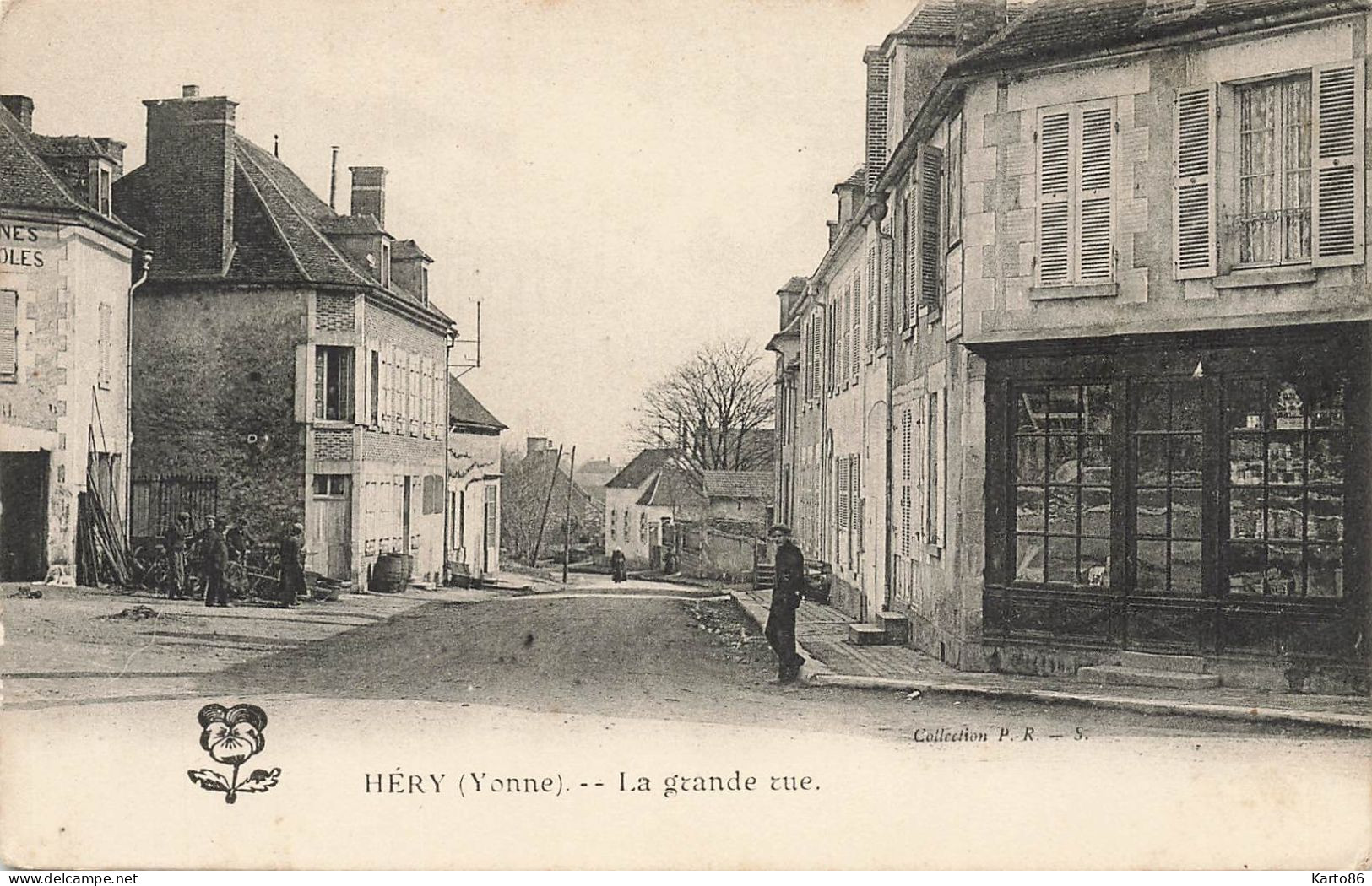 Héry * La Grande Rue Du Village * Commerce Magasin - Hery