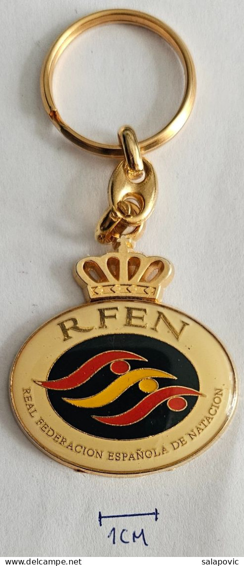 Real Federación Española De Natación Royal Spanish Swimming Spain Federation Association Union Pendant Keyring  PRIV-1/9 - Zwemmen