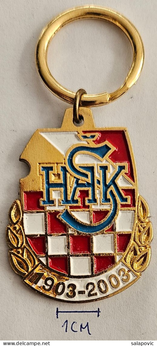 HAŠK Zagreb, Croatia  football Soccer Club  Pendant Keyring  PRIV-1/10 - Habillement, Souvenirs & Autres