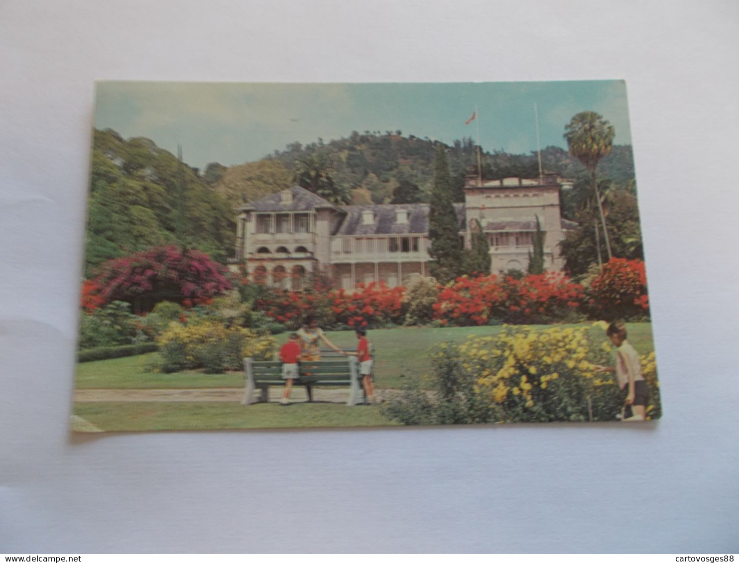 THE GOVERNOR GENERAL'S RESIDENCE ANTILLES ( TRINIDAD ) VUE GENERALE  COLORISER  ANIMEES FLAMME FORT DE FRANCE - Trinidad