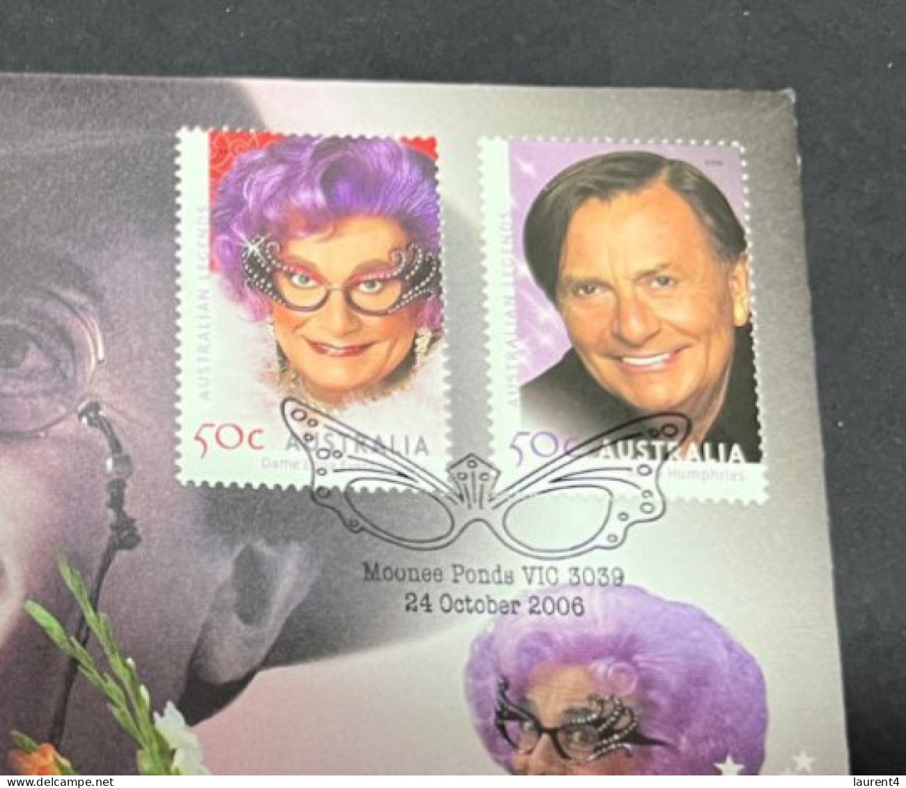 8-11-2023 (1 V 37) Australia - Dame Edna Everage 50th Anniversary (Edna Colored On Cover With 50 Cents Coin) 2006 PNC - 50 Cents