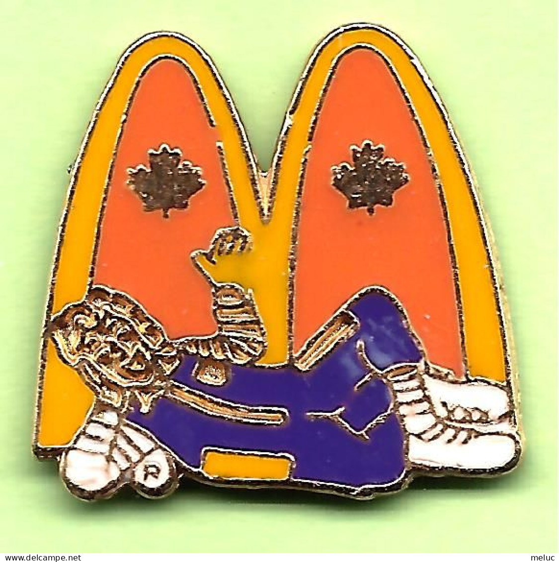 Pin's Mac Do McDonald's Ronald Sous Les Arches - 1G27 - McDonald's