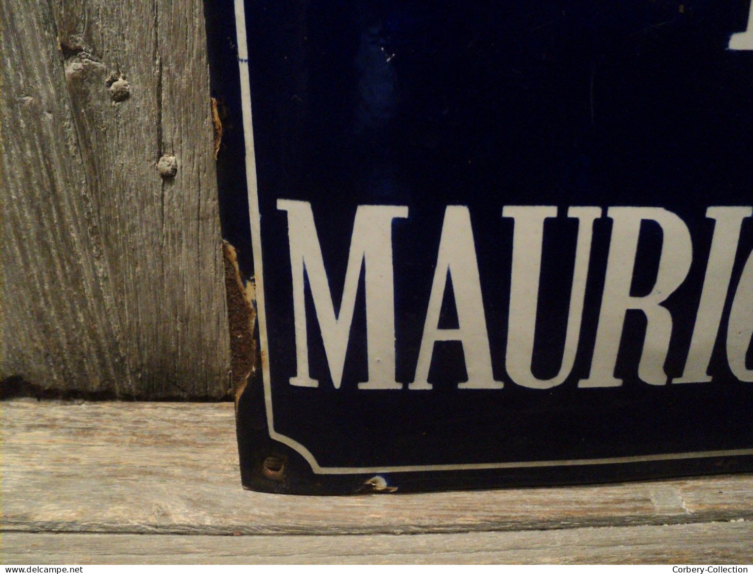 Ancienne plaque de rue émaillée RUE MAURICE BERTEAUX