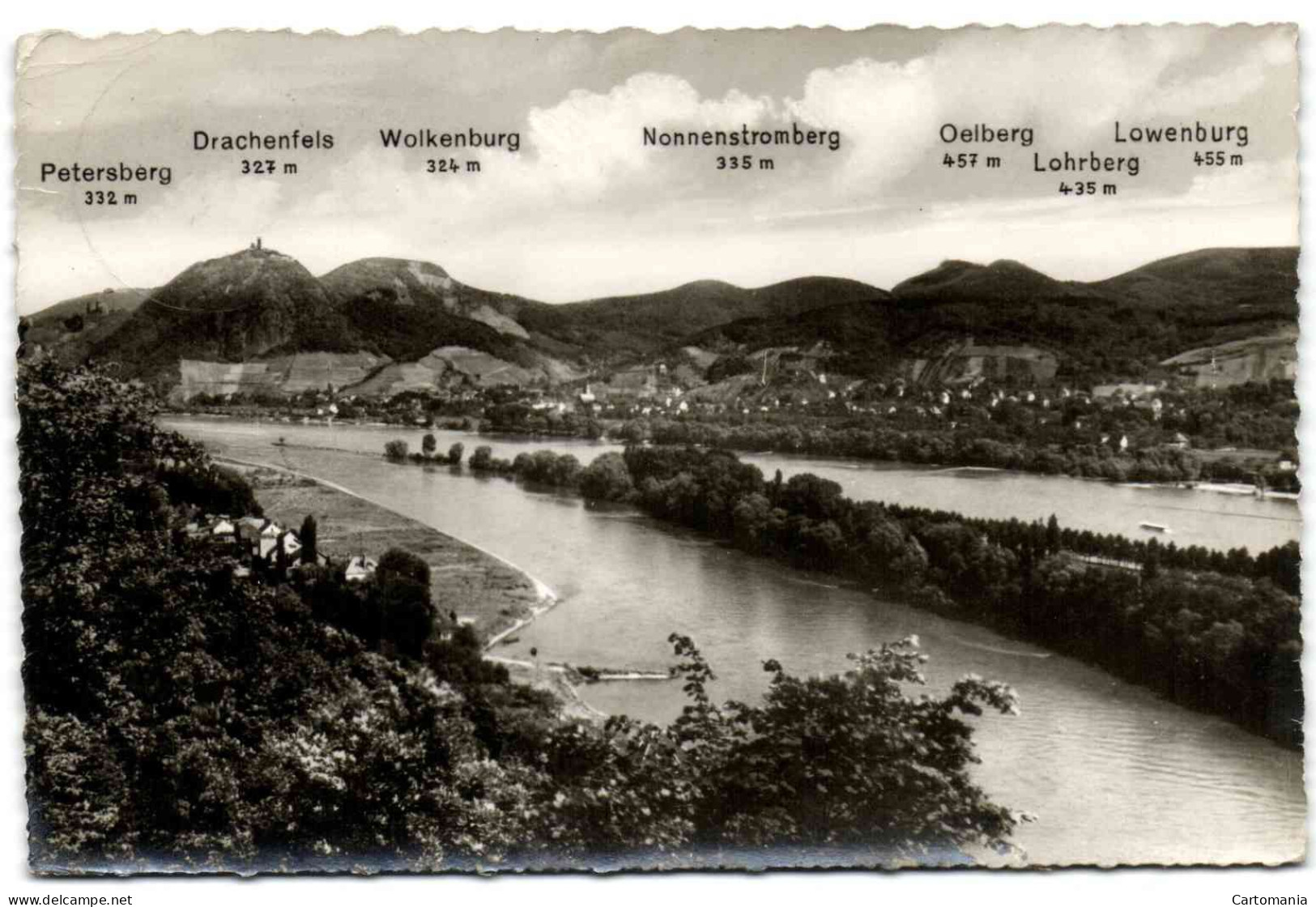 Blick Auf Das Siebengebirge Am Rhein - Drachenfels