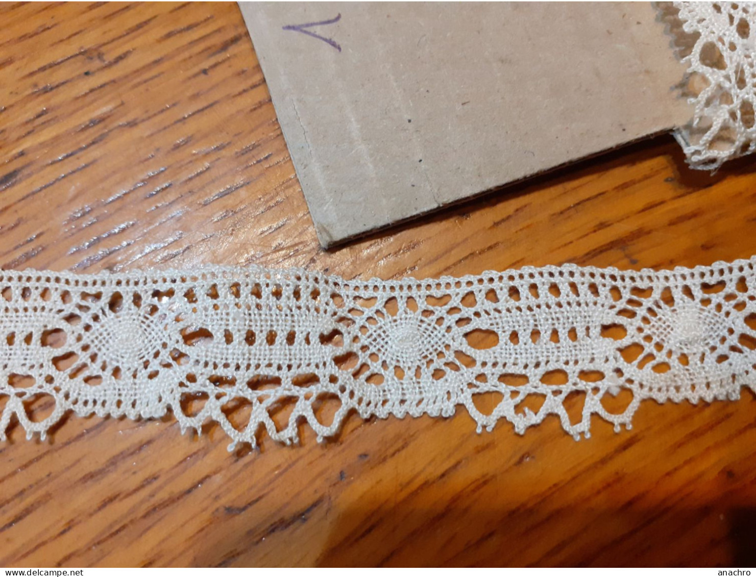 DENTELLE Ancienne GALON Bordure Crochet / 1.80 M X 19 Mm  De Large / COUTURE MERCERIE - Laces & Cloth