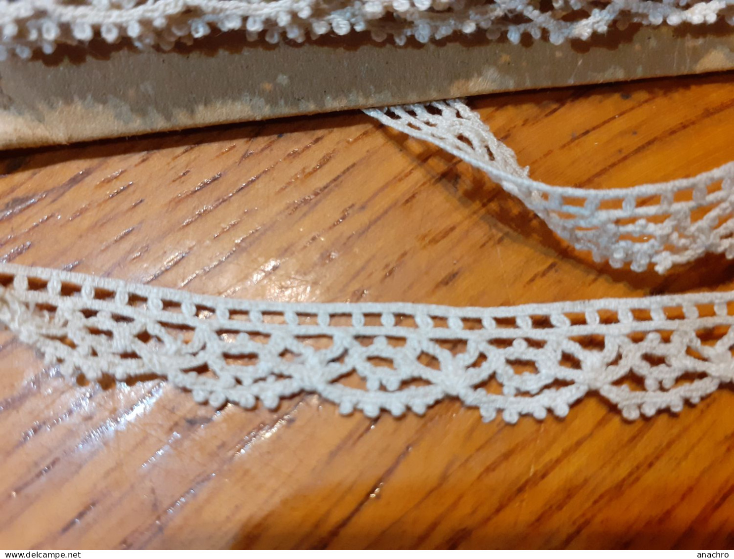 DENTELLE Ancienne GALON Bordure Crochet / 2 M X 10 Mm  De Large / COUTURE MERCERIE - Dentelles Et Tissus