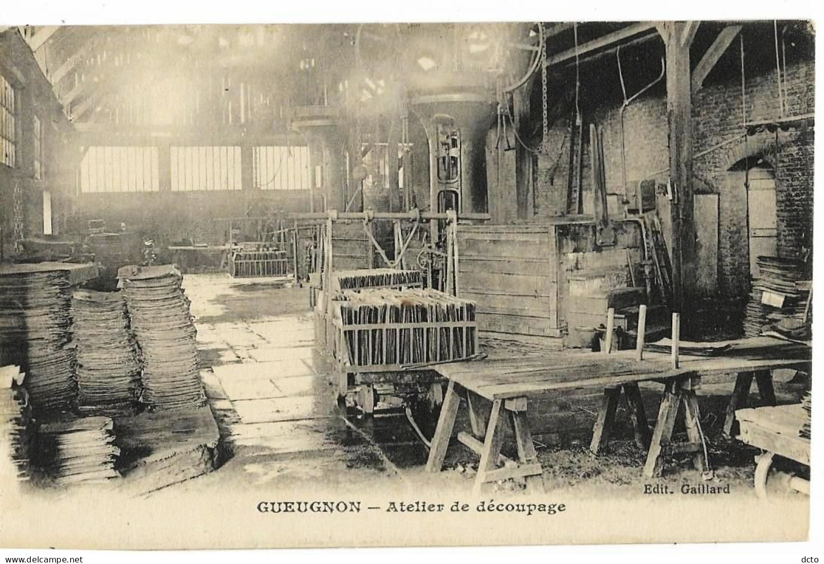 GUEUGNON  (71) Atelier De Découpage. Ed. Gaillard - Gueugnon