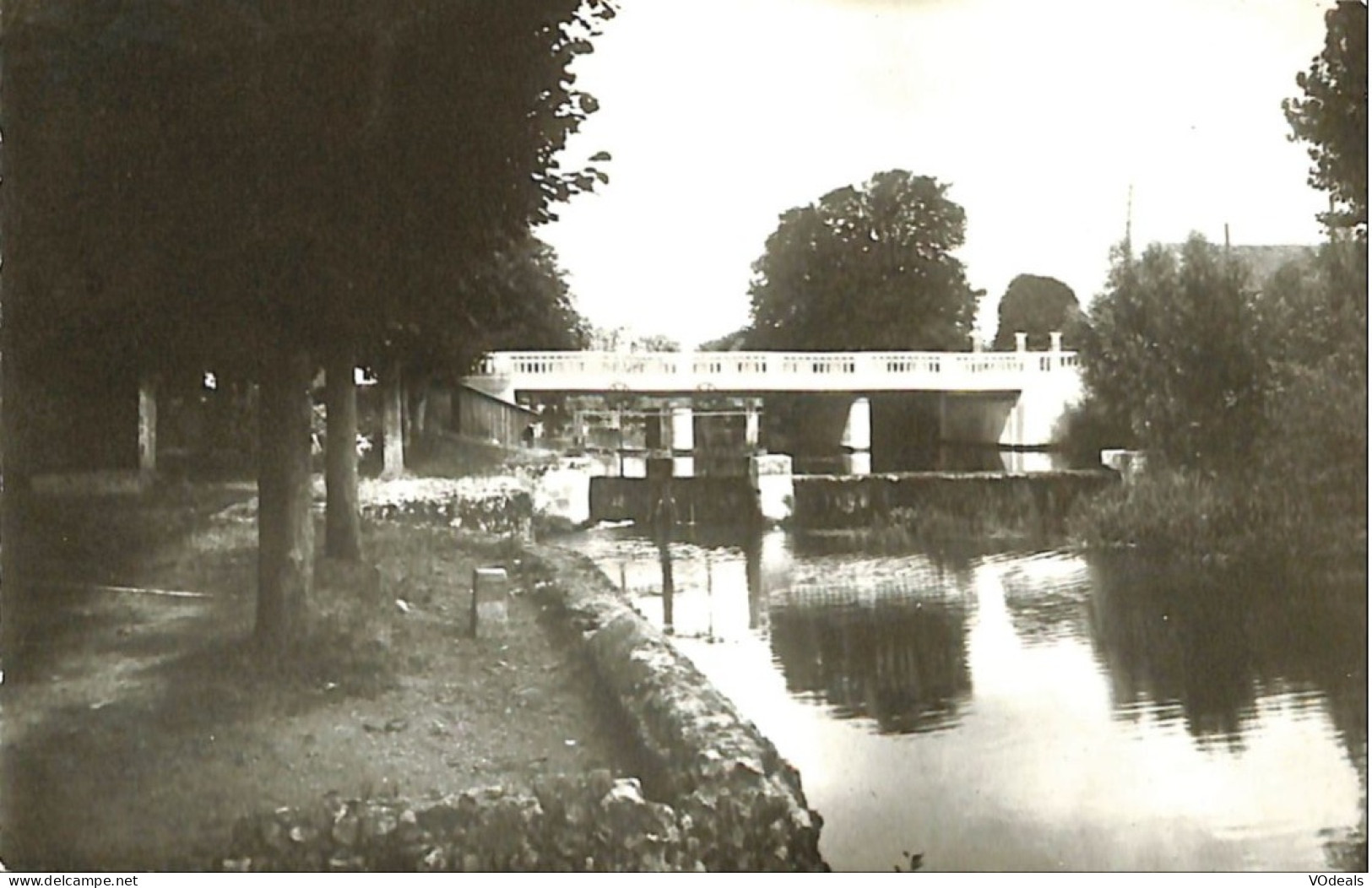 France (28) Eure Et Loire - Courville-sur-Eure - Vue Sur L'Eure - Les Canaux - Courville