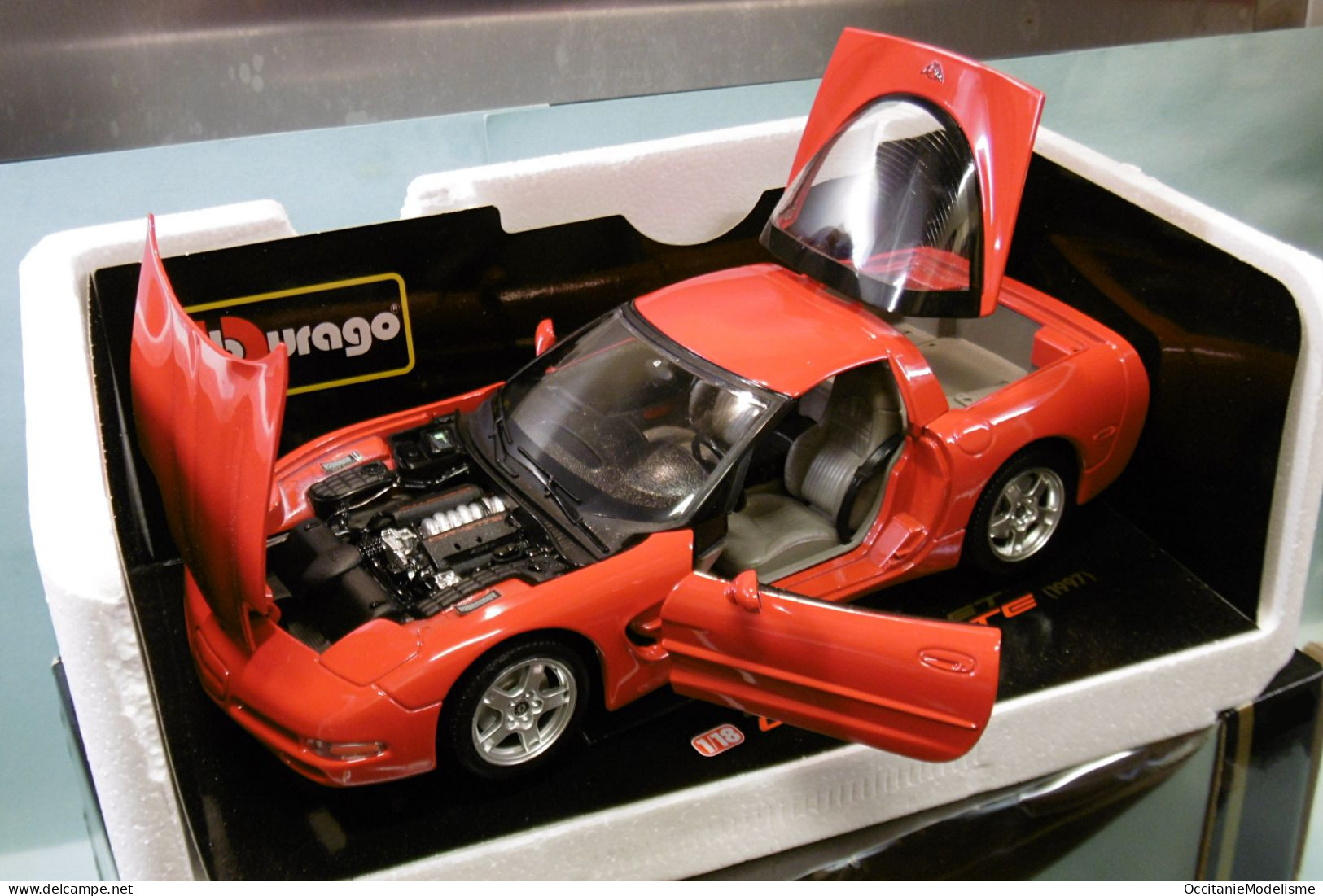 Bburago - CHEVROLET CORVETTE 1997 Rouge Réf. 3066 Burago BO 1/18 - Burago