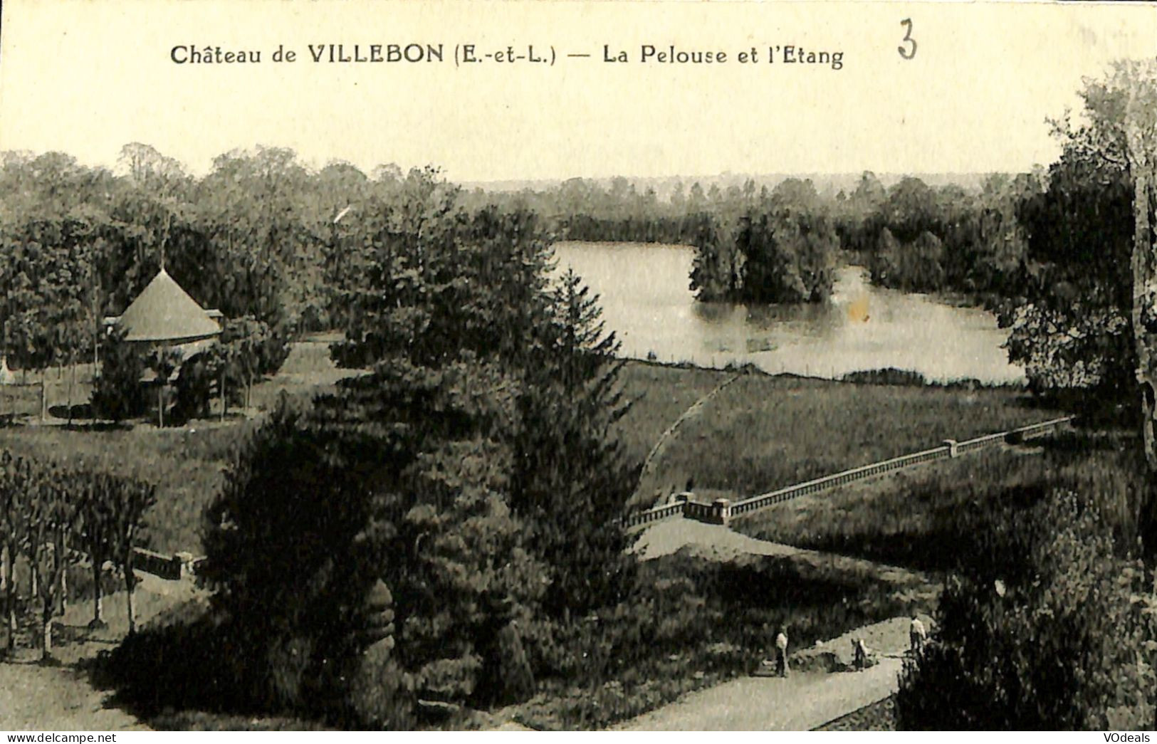 France (28) Eure Et Loire - Villebon - Le Château - La Pelouse Et L'Etang - Courville