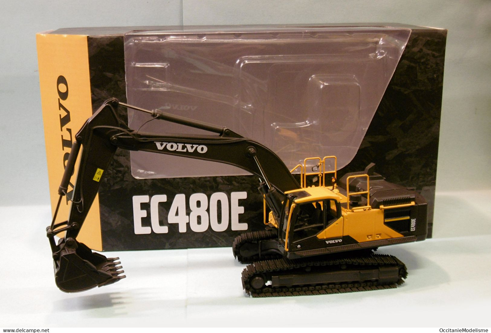 Motorart - VOLVO EC480E Pelle Hydraulique Sur Chenilles Réf. 300047 BO 1/50 - Trucks, Buses & Construction