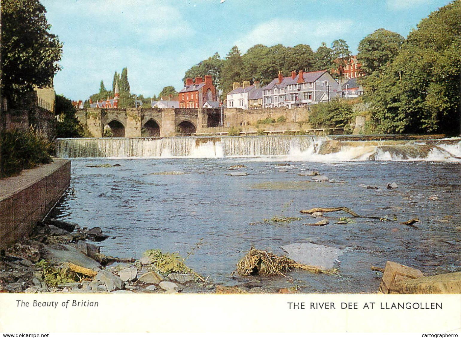 Postcard United Kingdom Wales Denbighshire Llangollen River Dee - Denbighshire