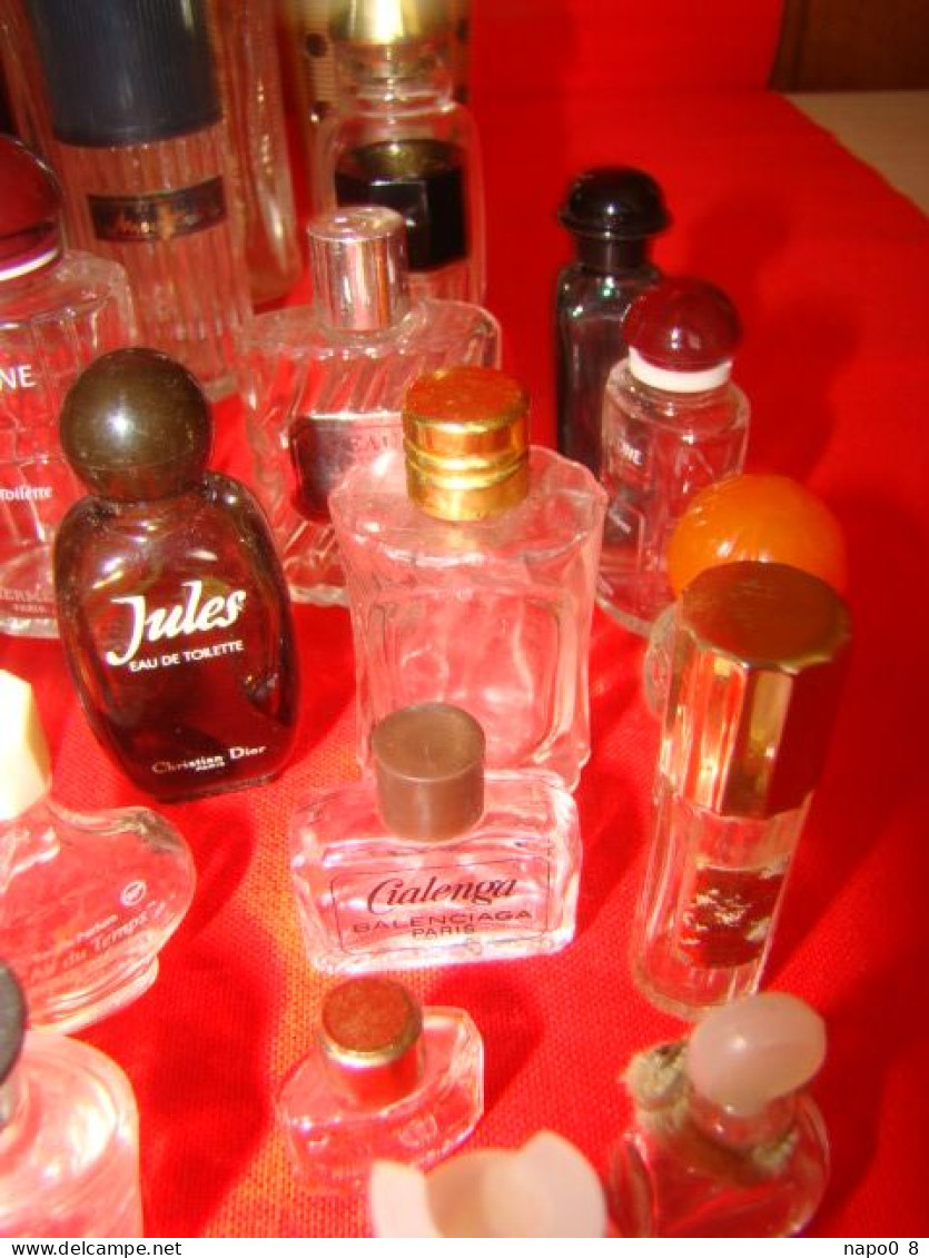 Lot De 60 Flacons Vides De Différentes Marques D'eau De Toilette , Eau De Cologne,eau Sauvage Etc. - Bottles (empty)