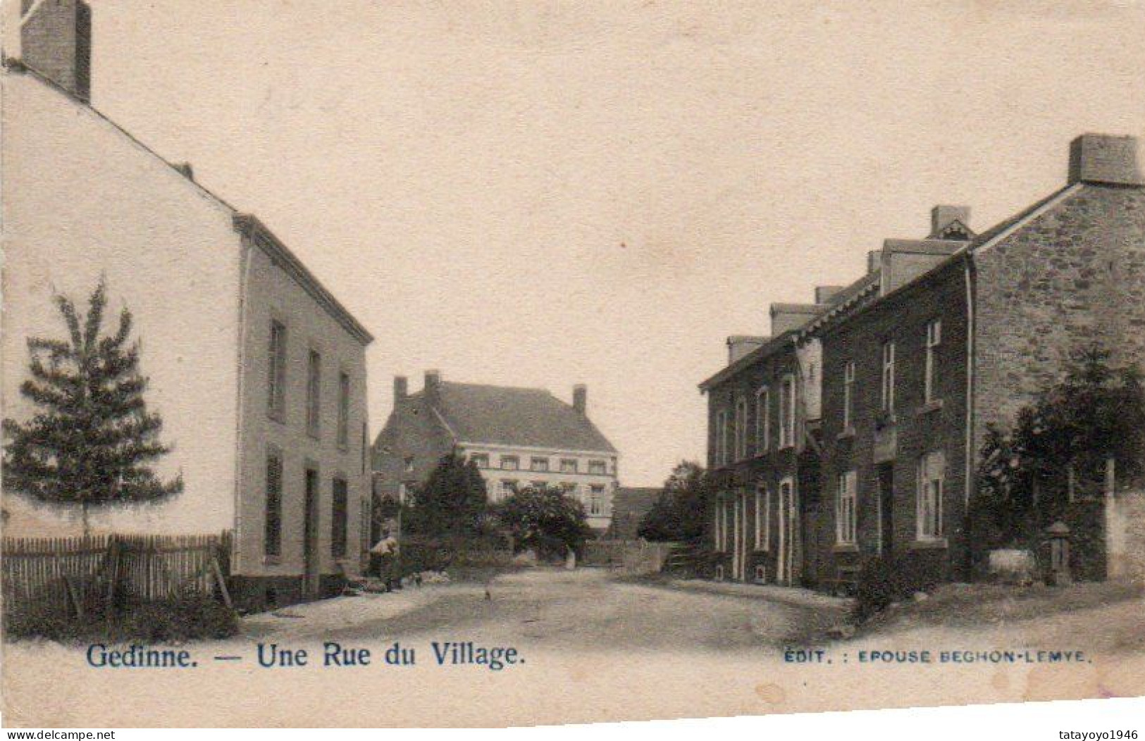 Gedinne  Une Rue Du Village N'a Pas Circulé - Gedinne