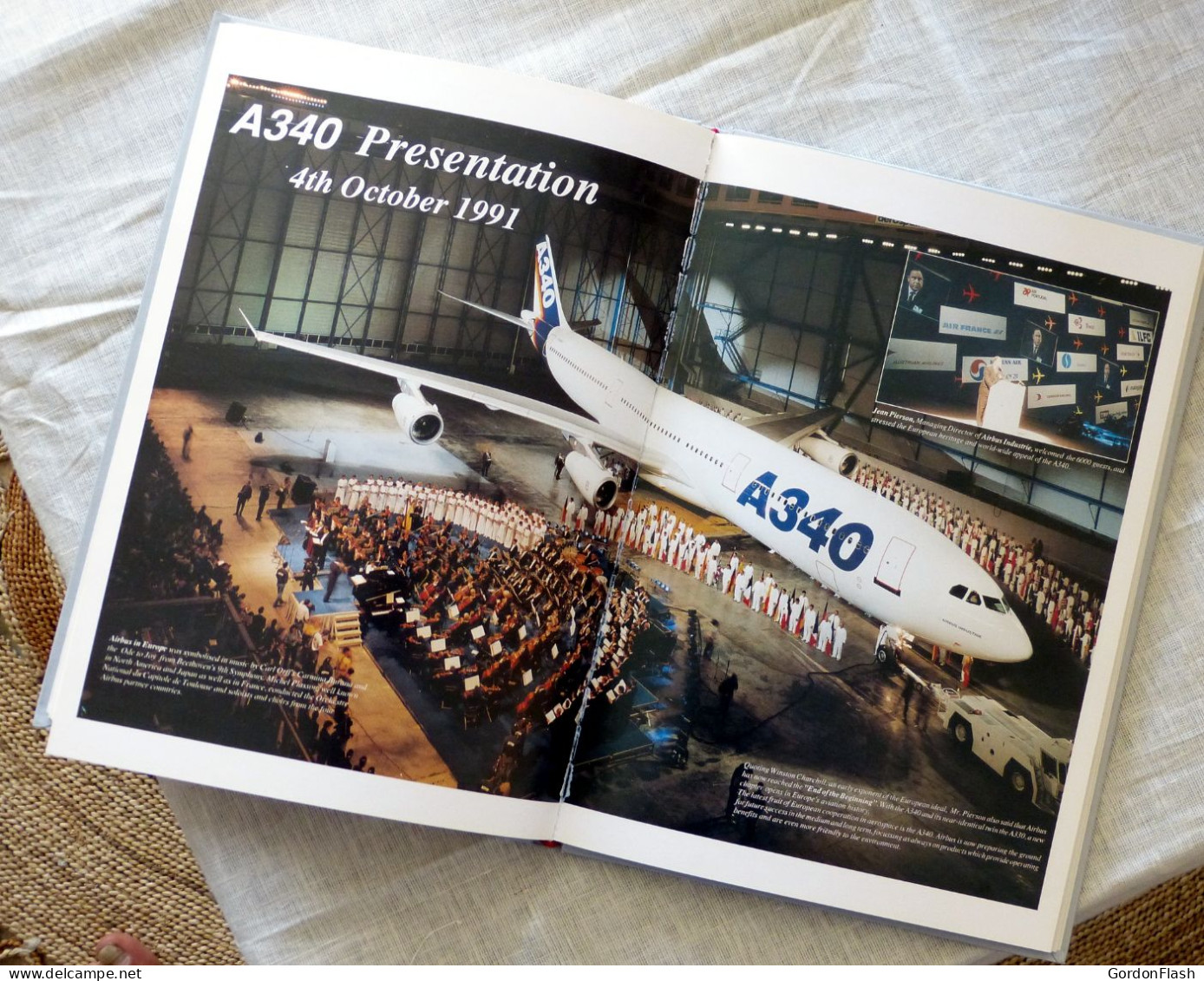 Livre :  A330/340 Countdown Collected Edition Sous Emboitage - Airbus Industrie - Trasporti