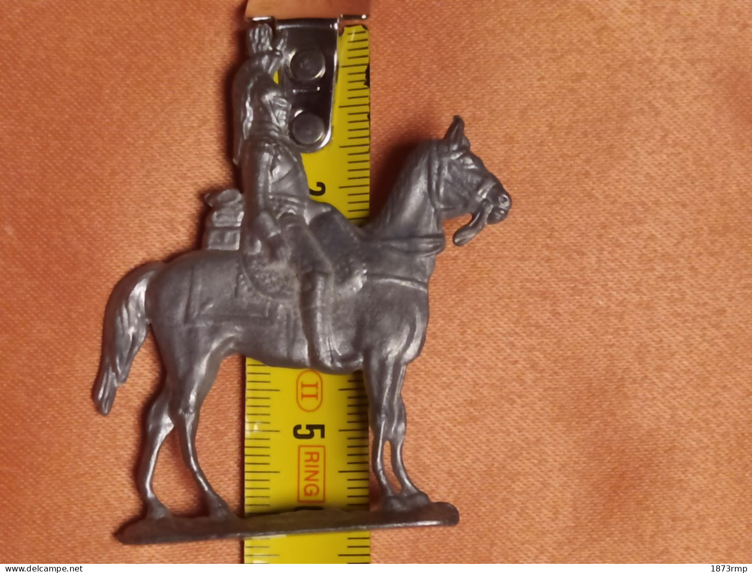 CUIRASSIER , 1/2 RONDE BOSSE OU PLAT D'ETAIN A PEINDRE - Figurines