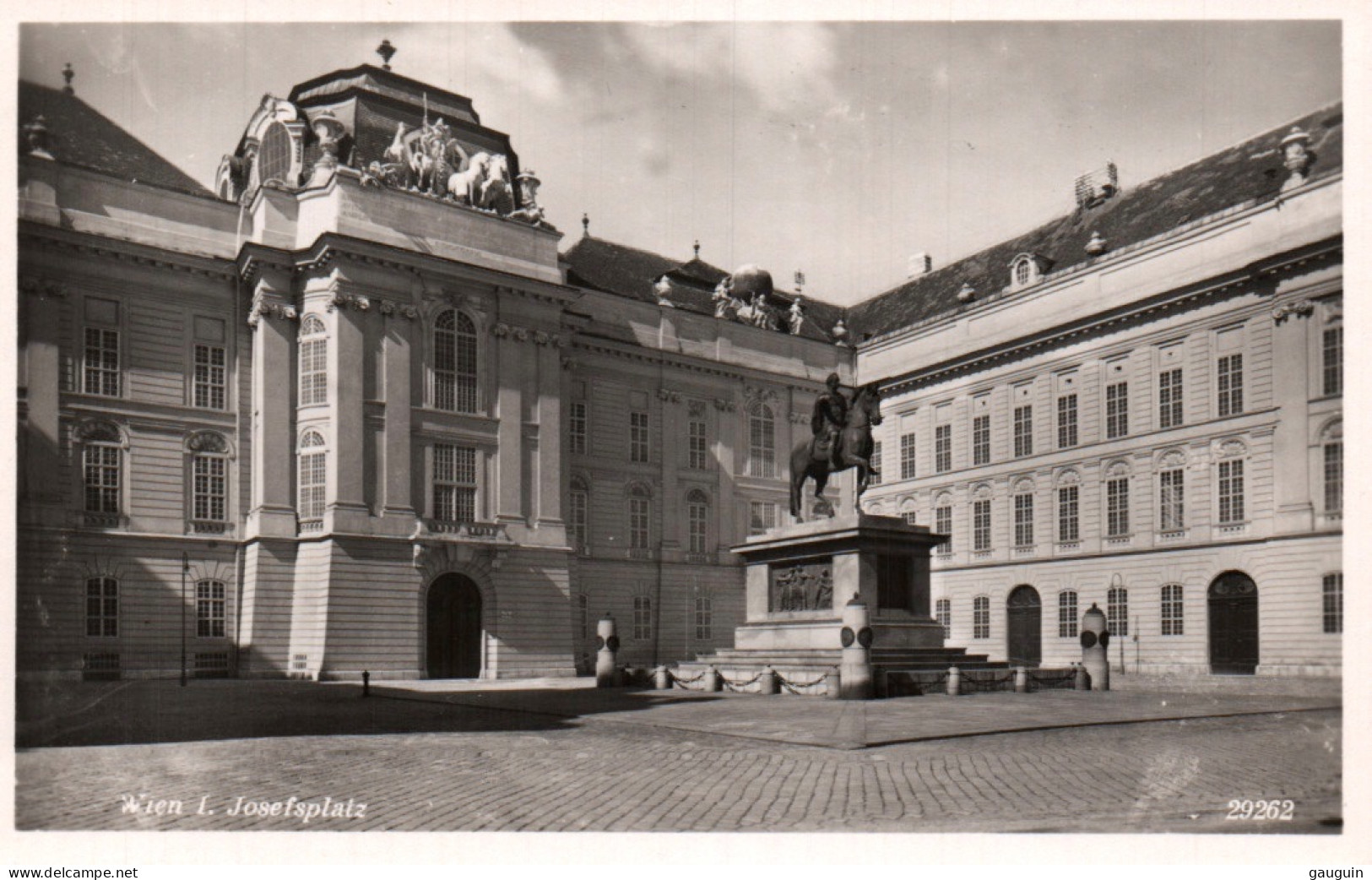 CPA - WIEN - L.Josefsplatz - Bibliothèque Nationale ... - Bibliotecas