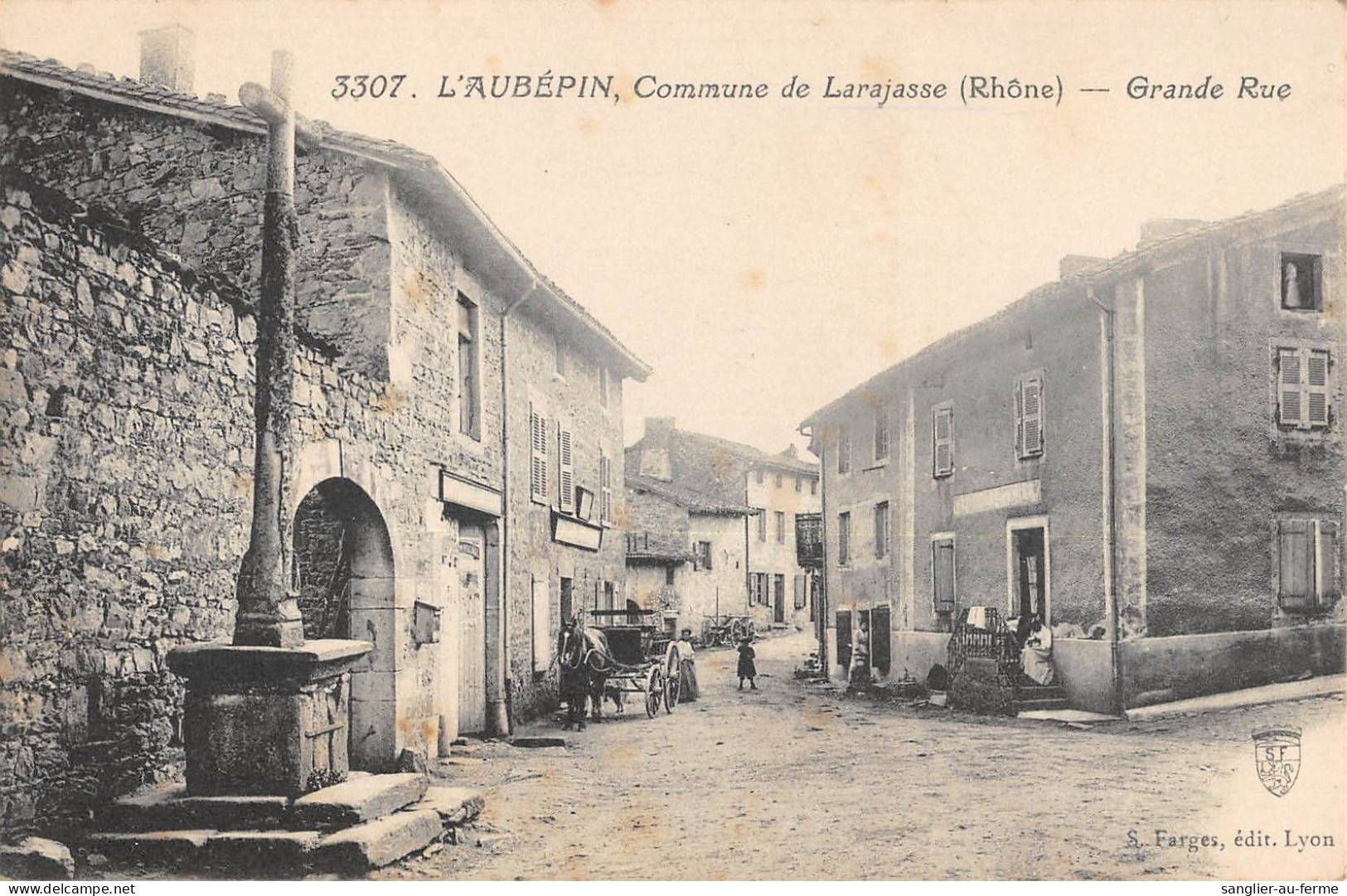 CPA 69 L'AUBEPIN / COMMUNE DE LARAJASSE / GRANDE RUE - Autres & Non Classés